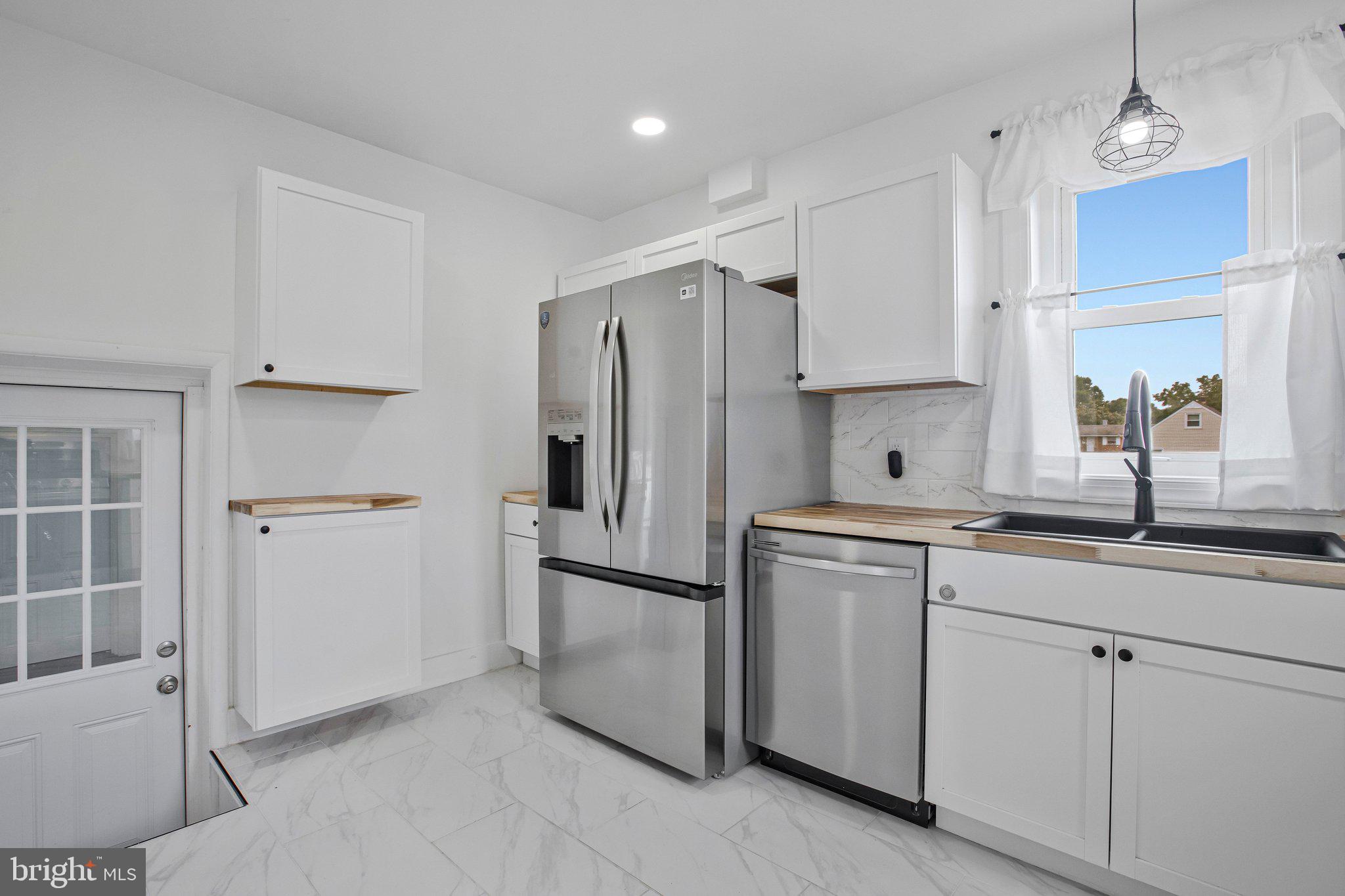 LINTHICUM HEIGHTS - Residential