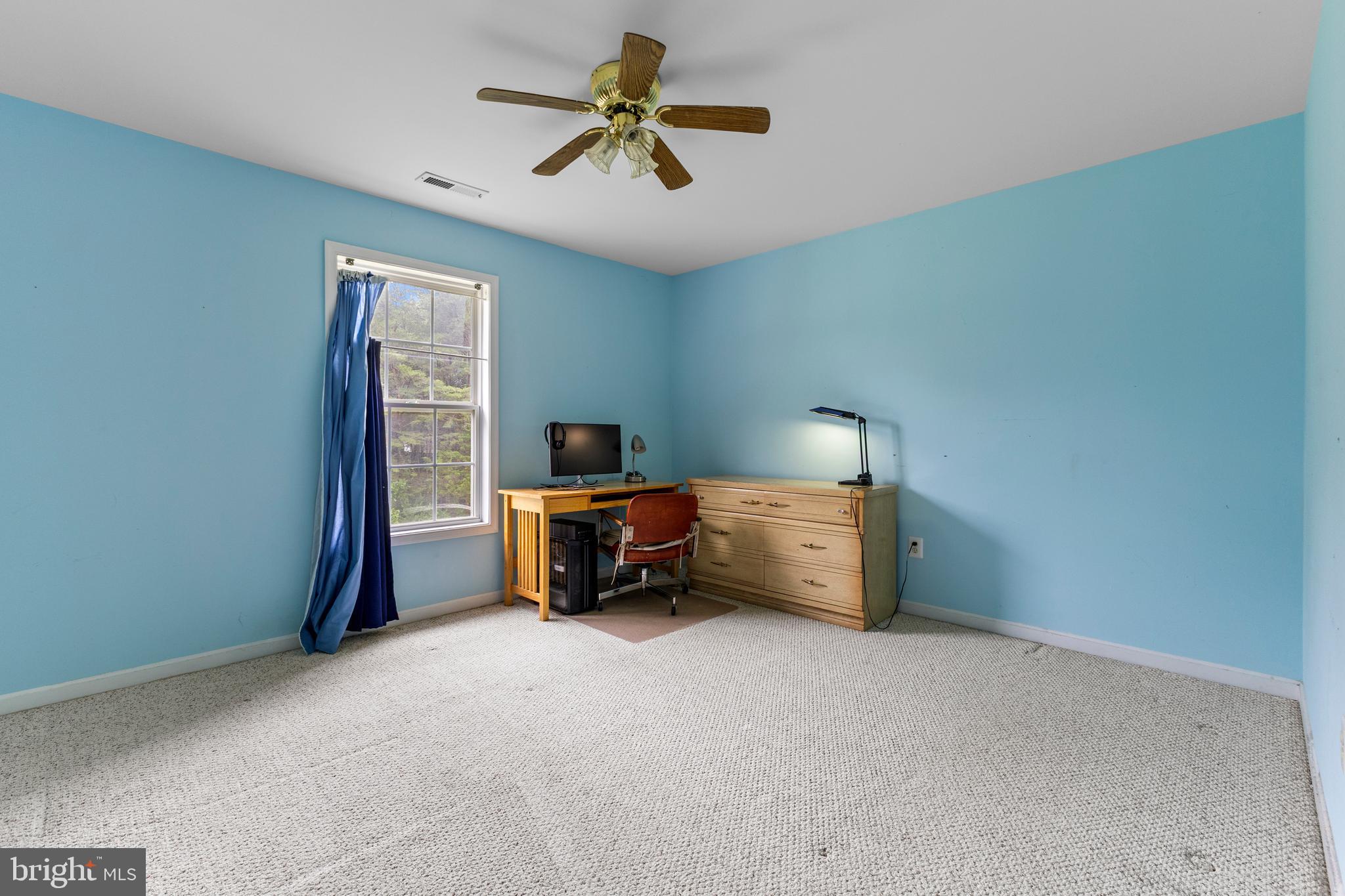 LAURIANNE WOODS - Residential
