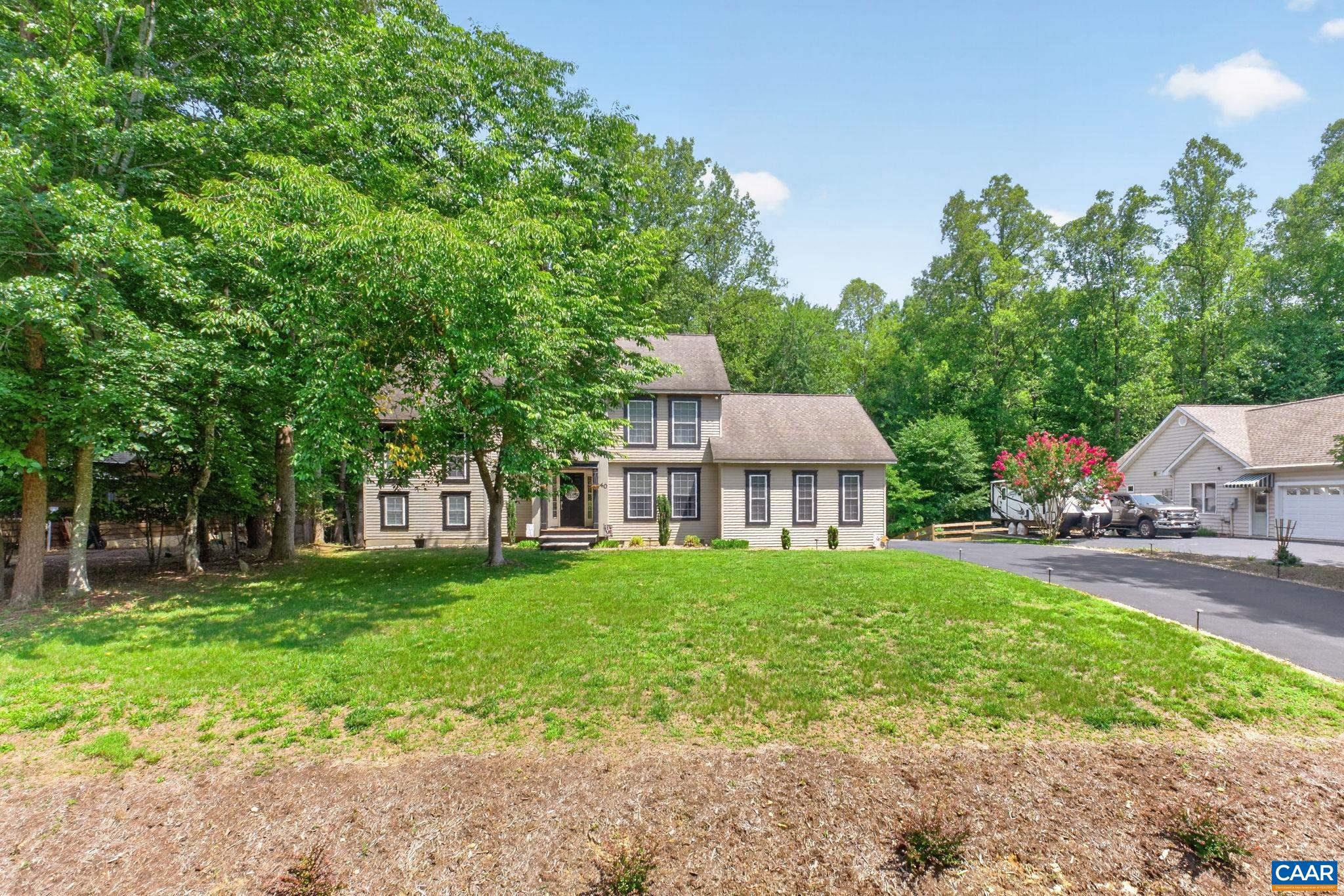 LAKE MONTICELLO - Residential