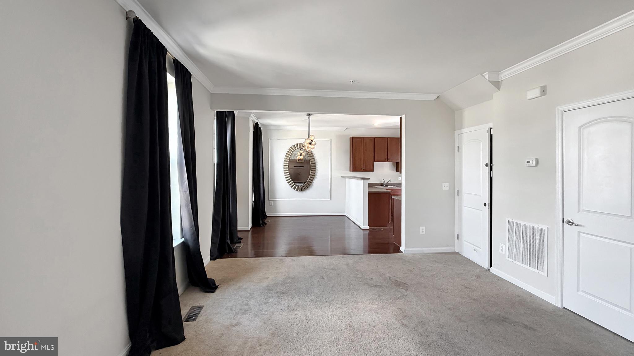 UPLANDS - Residential