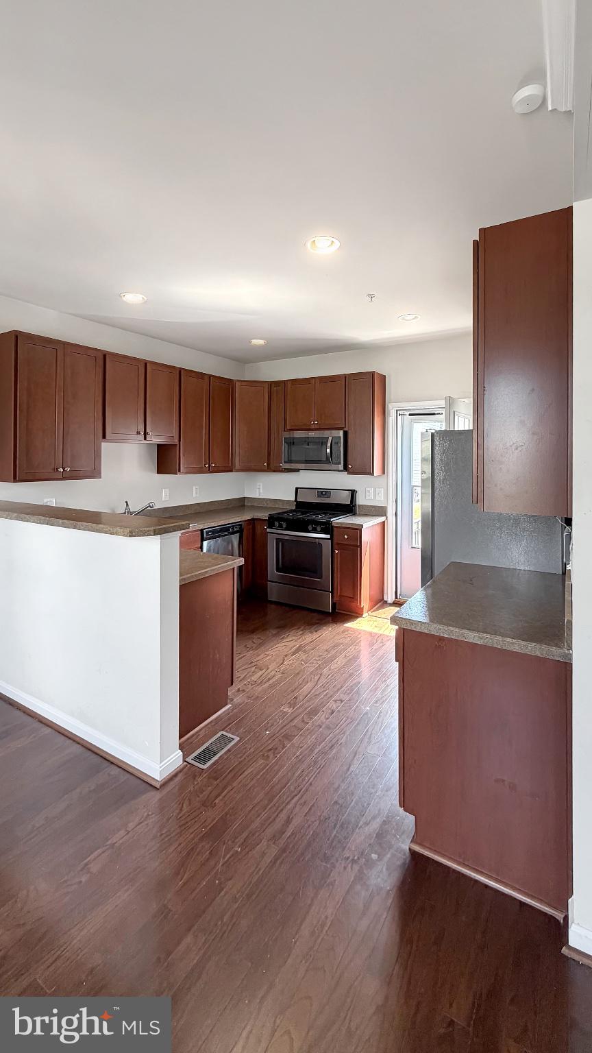 UPLANDS - Residential