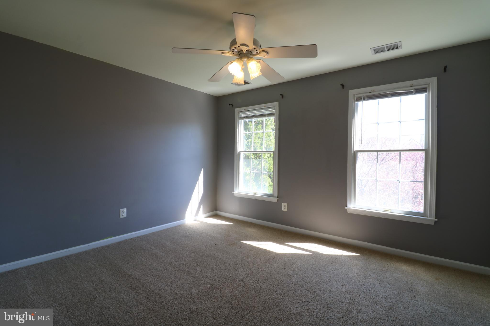 SOUTH RIDING - Residential Lease