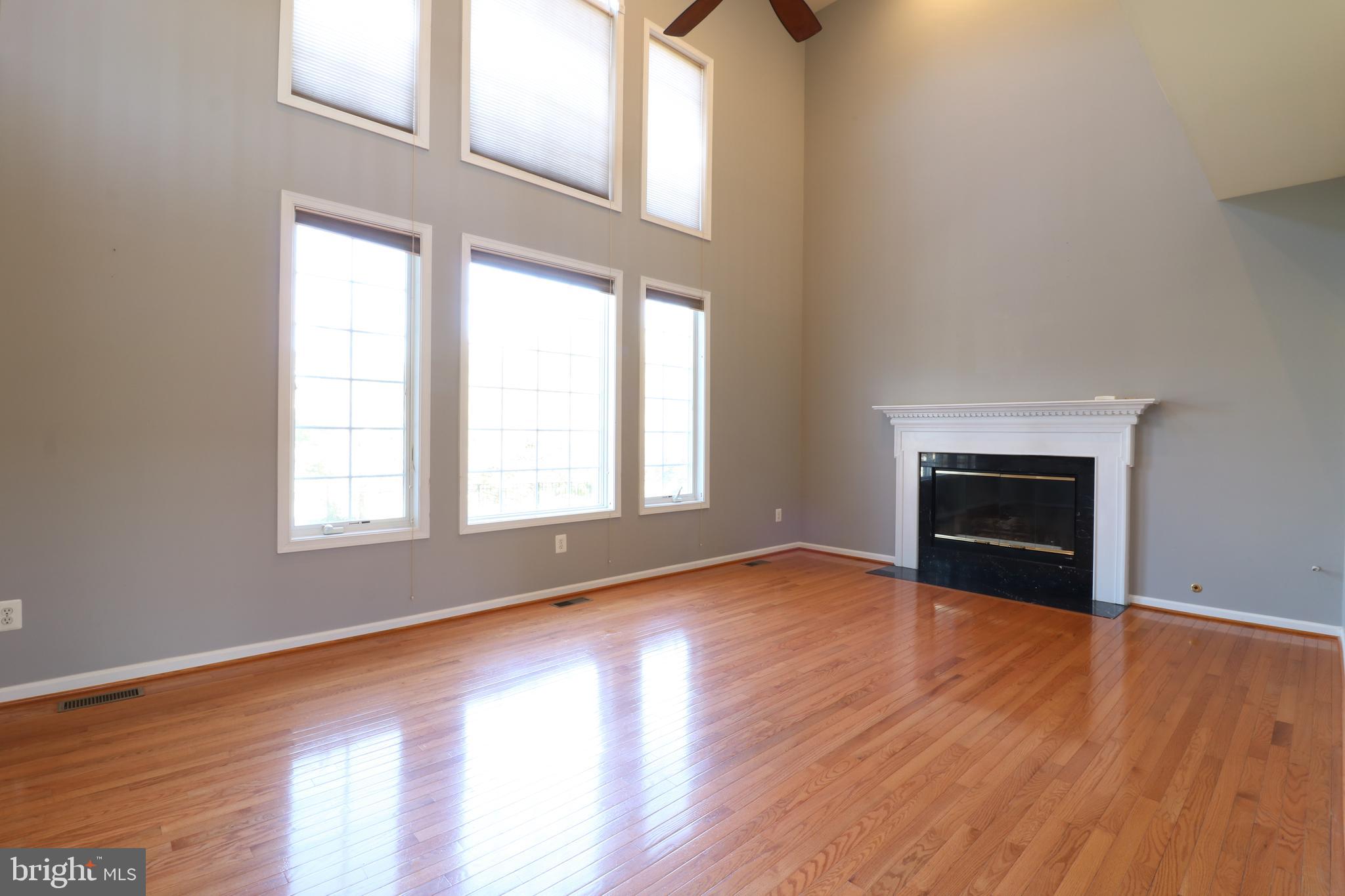 SOUTH RIDING - Residential Lease