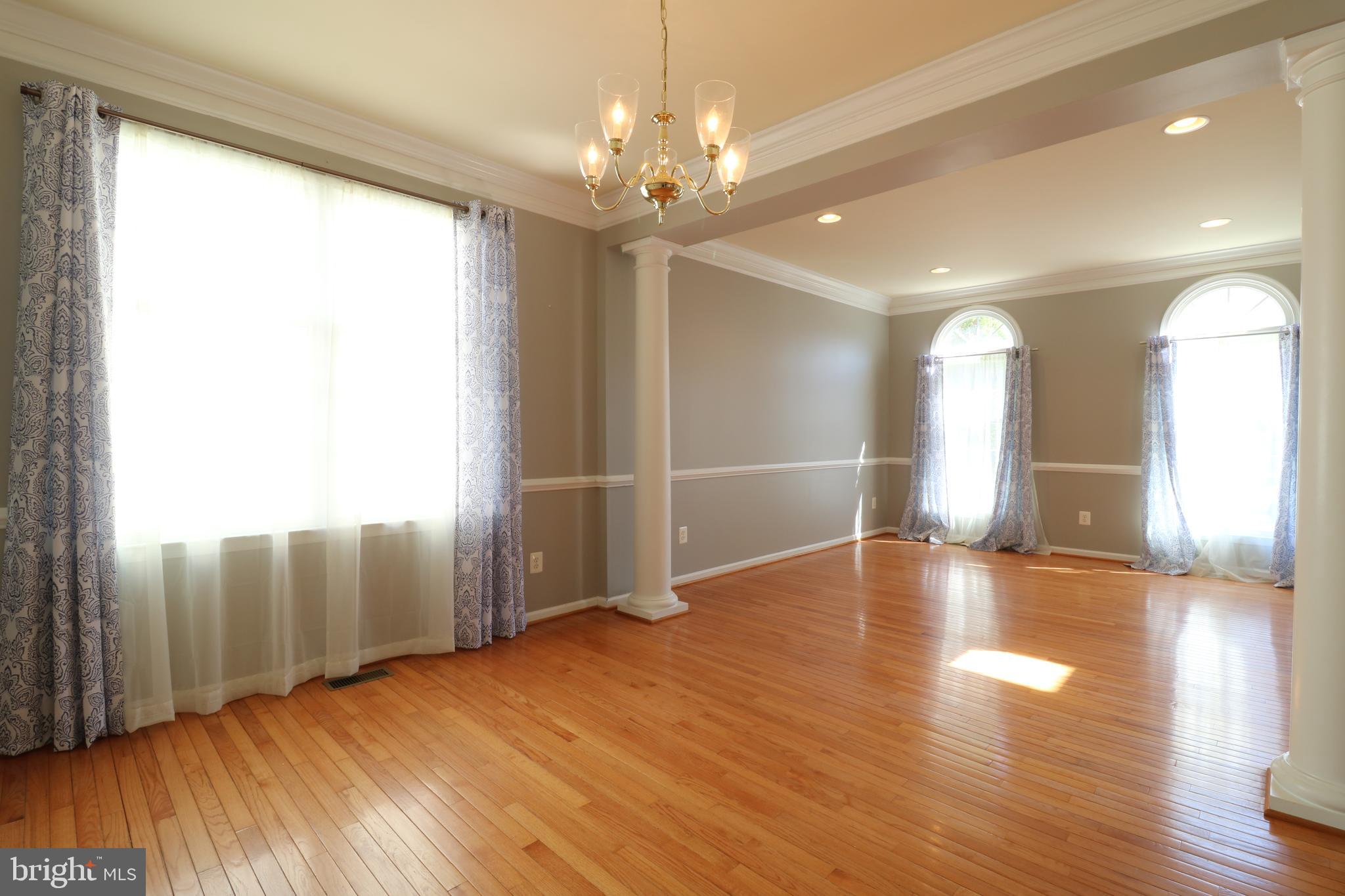 SOUTH RIDING - Residential Lease
