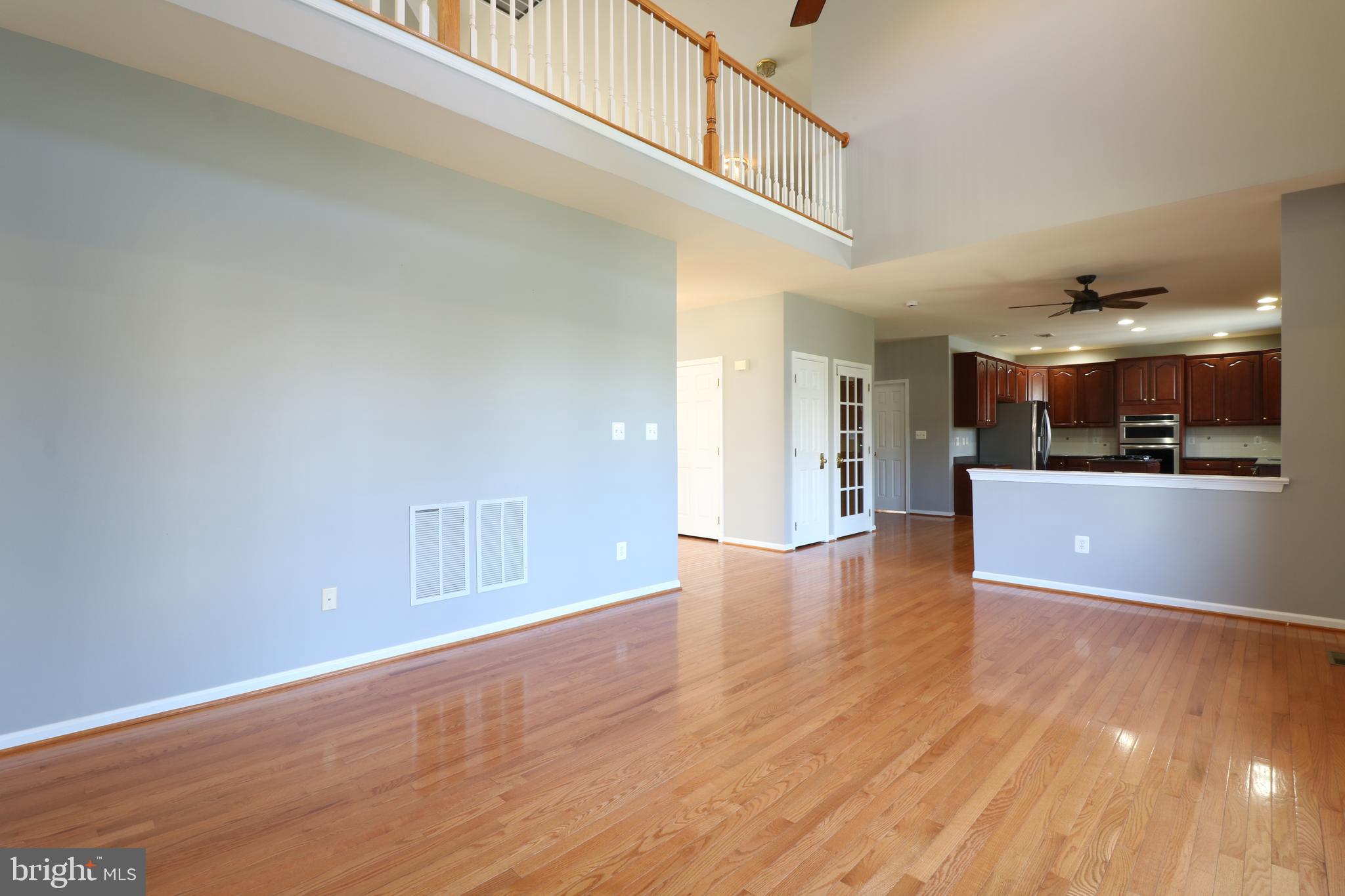 SOUTH RIDING - Residential Lease