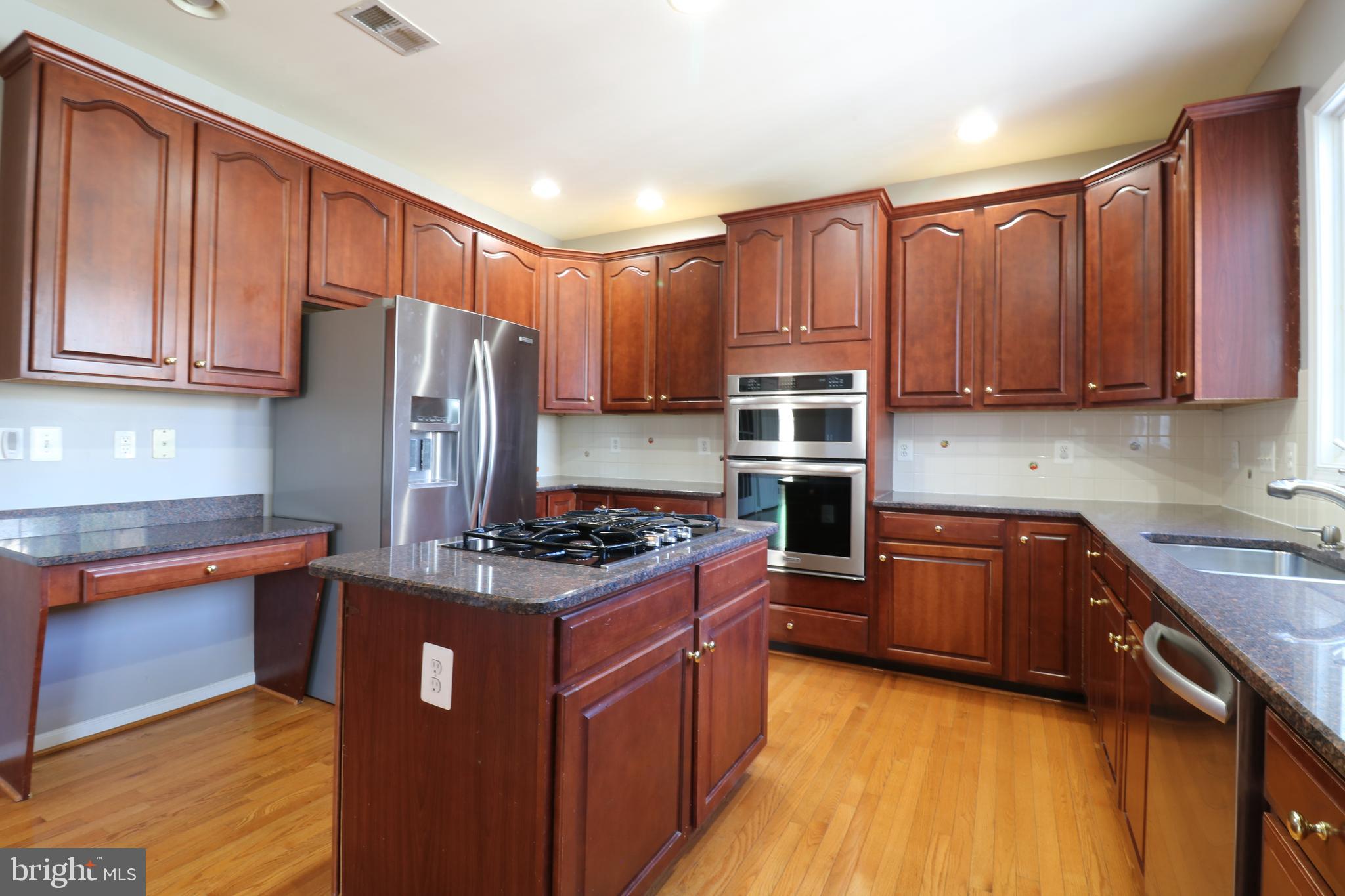 SOUTH RIDING - Residential Lease