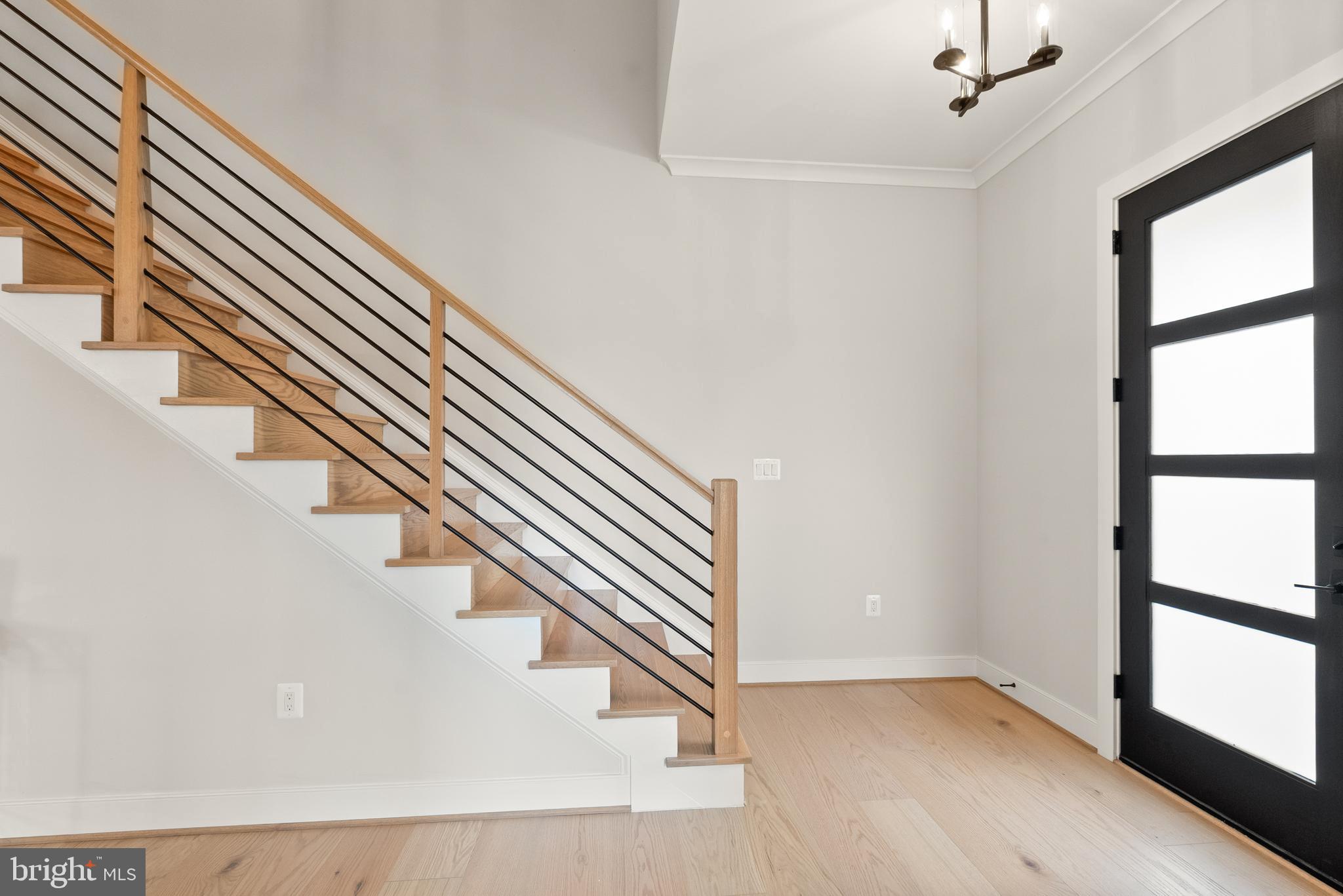 CARLIN SPRINGS - Residential