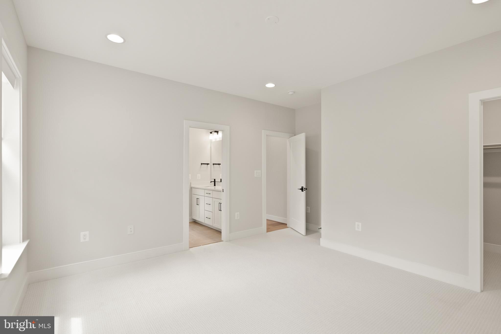 CARLIN SPRINGS - Residential