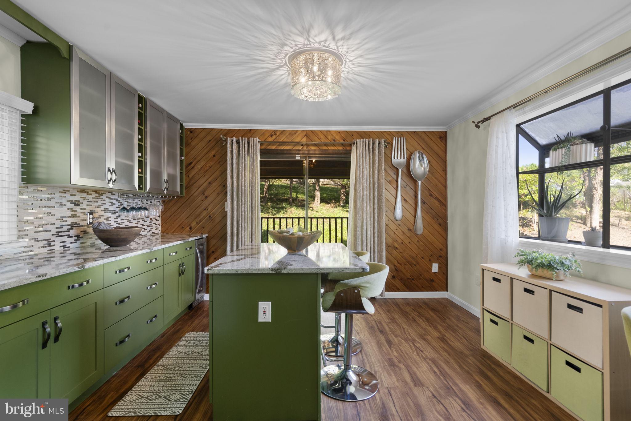 VEIRS MILL VILLAGE - Residential