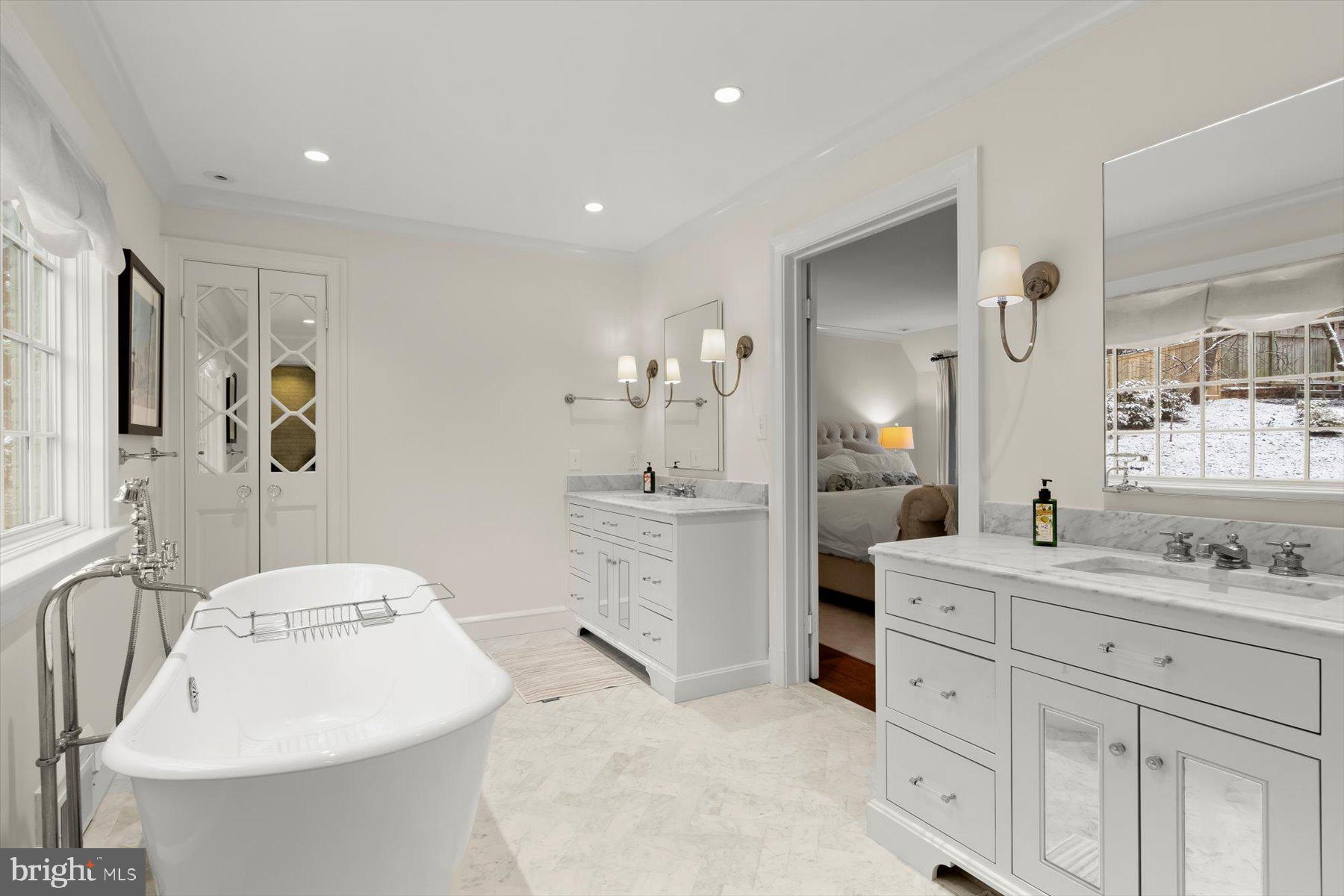 WESLEY HEIGHTS - Residential