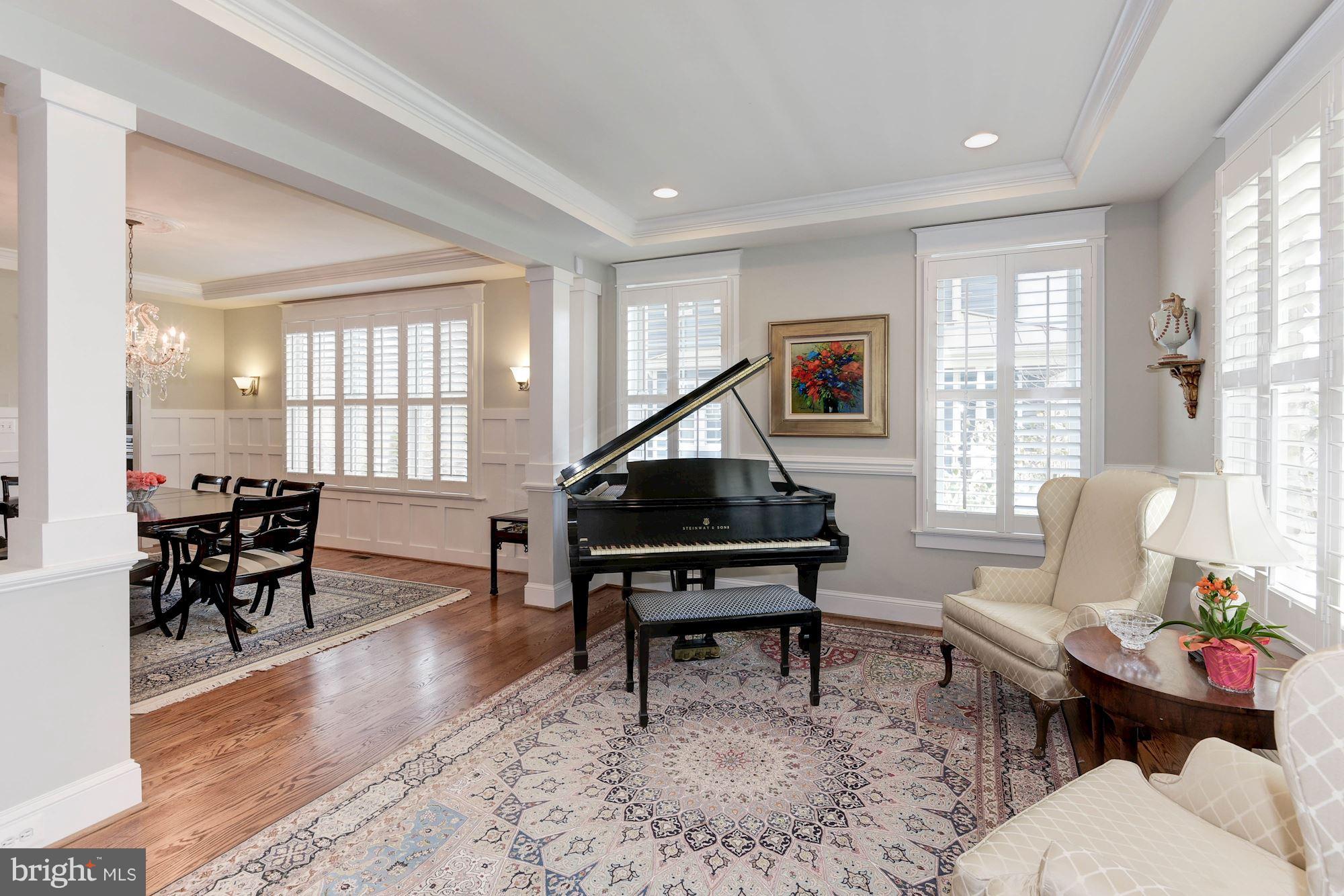 BROYHILL FOREST - Residential