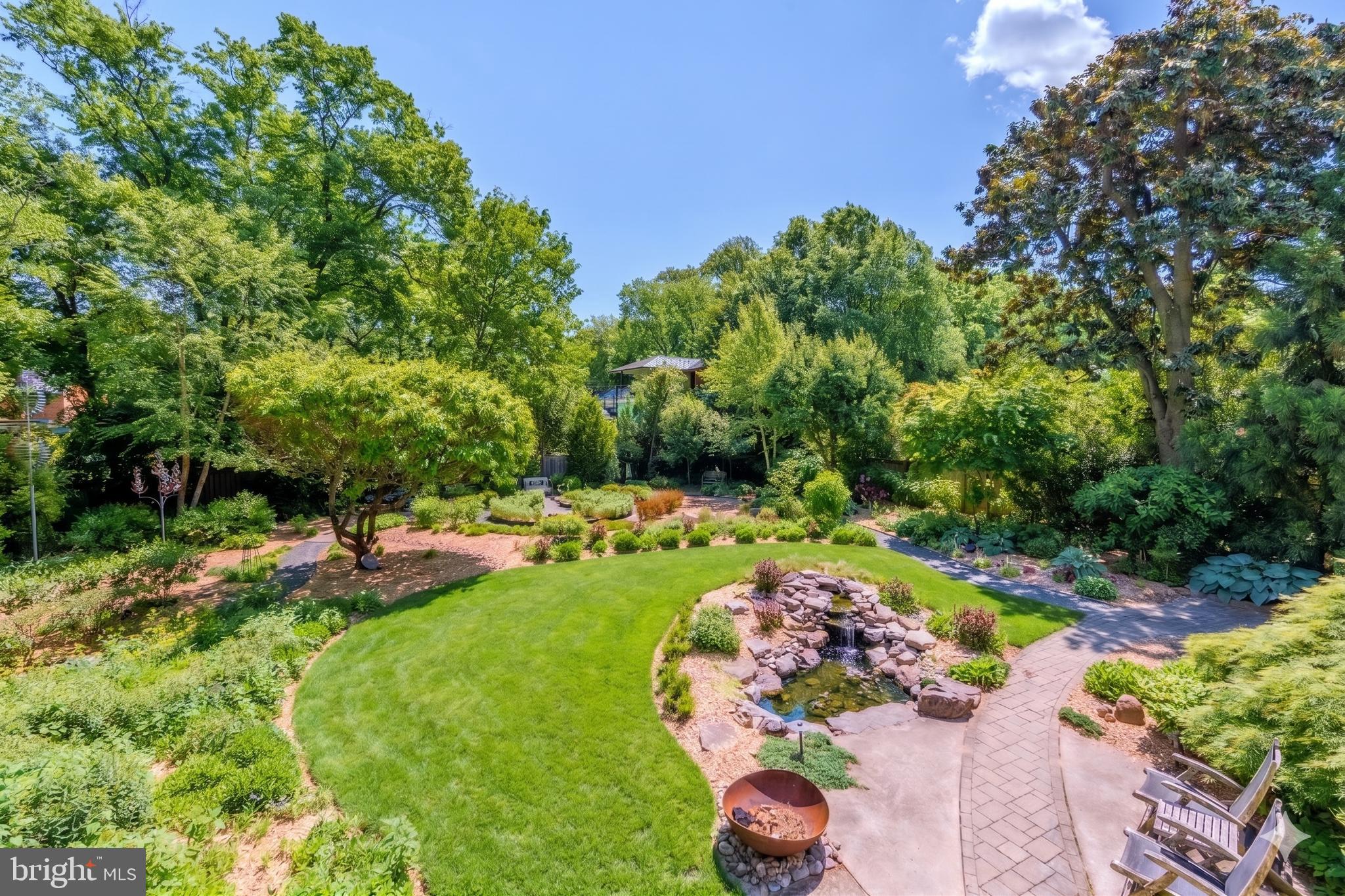BROADMONT - Residential