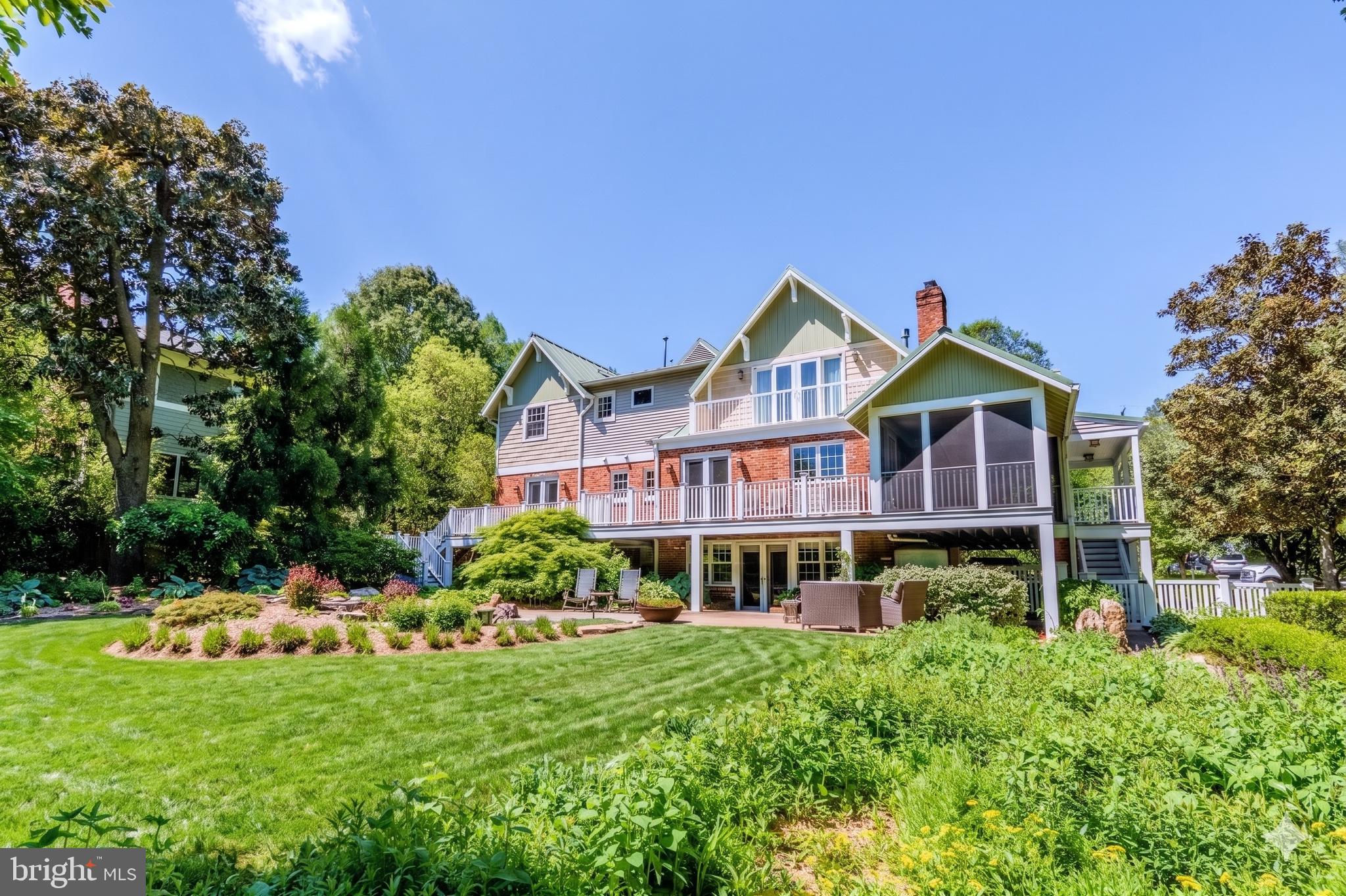 BROADMONT - Residential