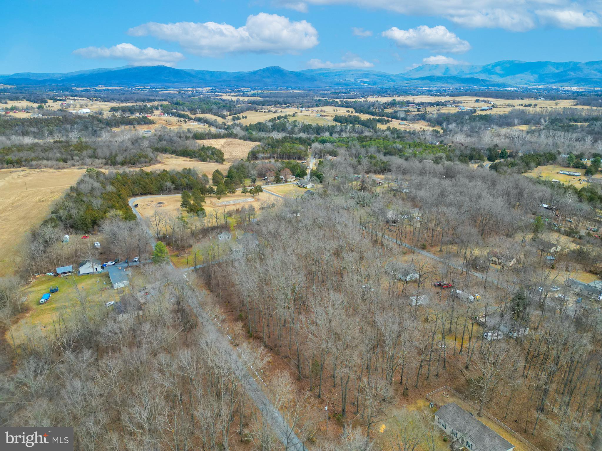 RIVERVIEW ESTATES - Land