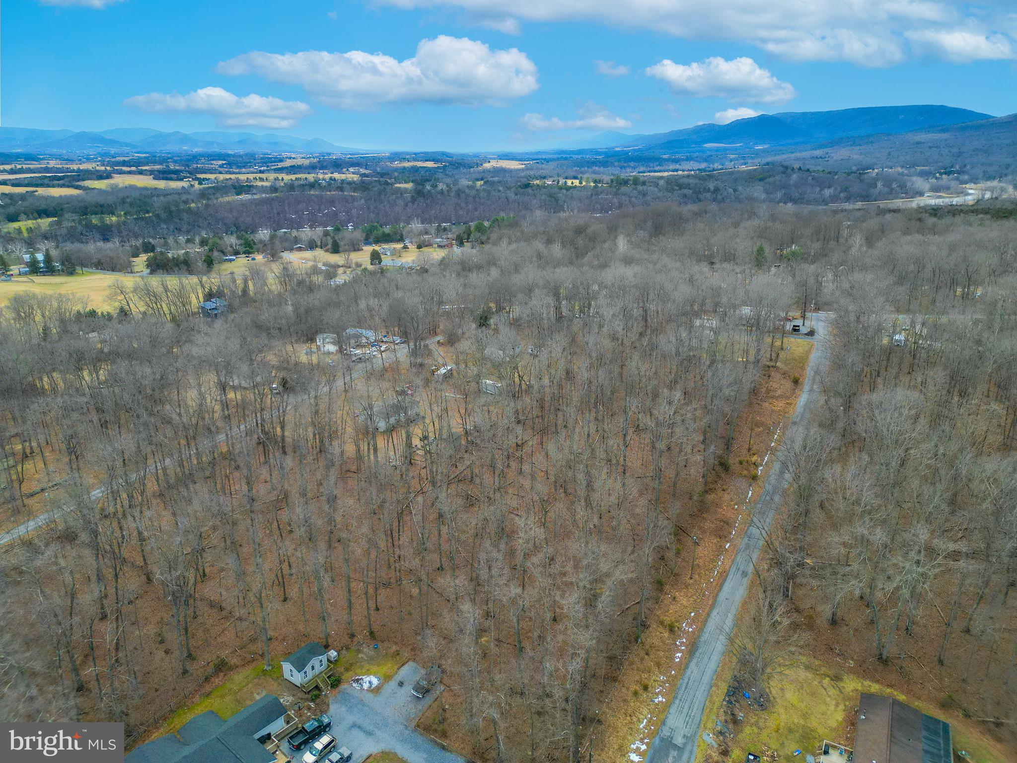 RIVERVIEW ESTATES - Land