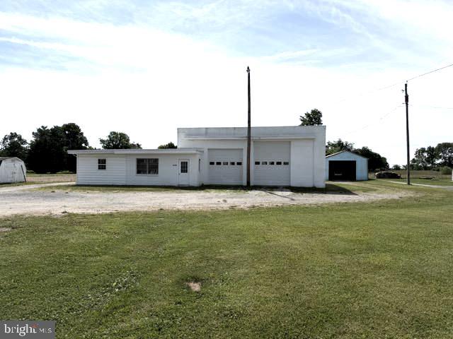 NONE, RURAL - Residential