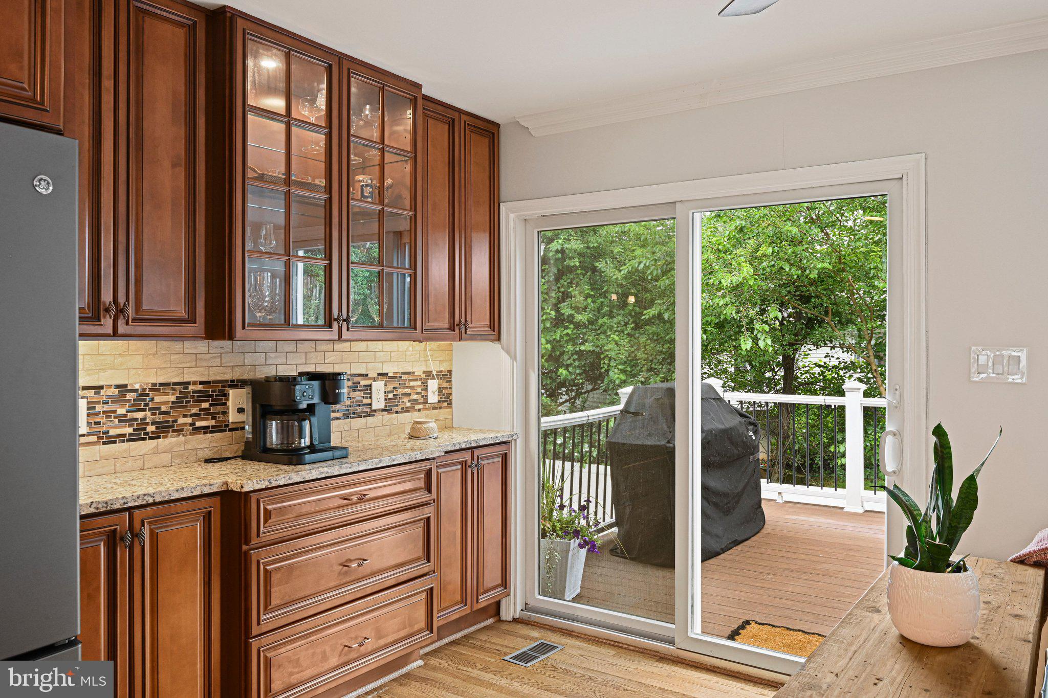 DUNN LORING WOODS - Residential