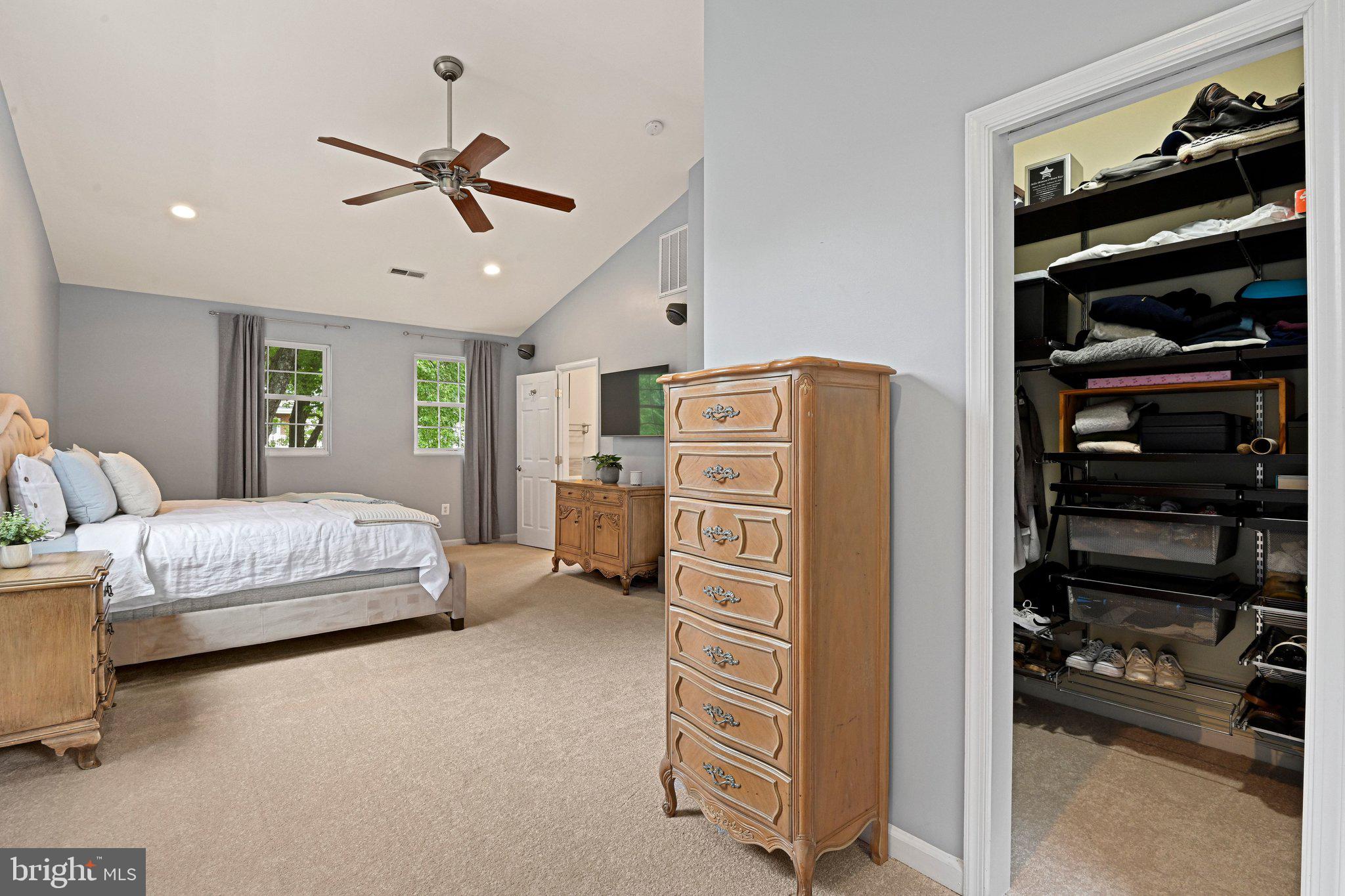 DUNN LORING WOODS - Residential