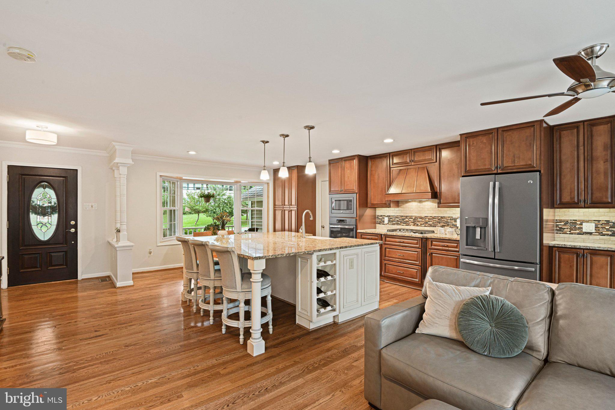 DUNN LORING WOODS - Residential