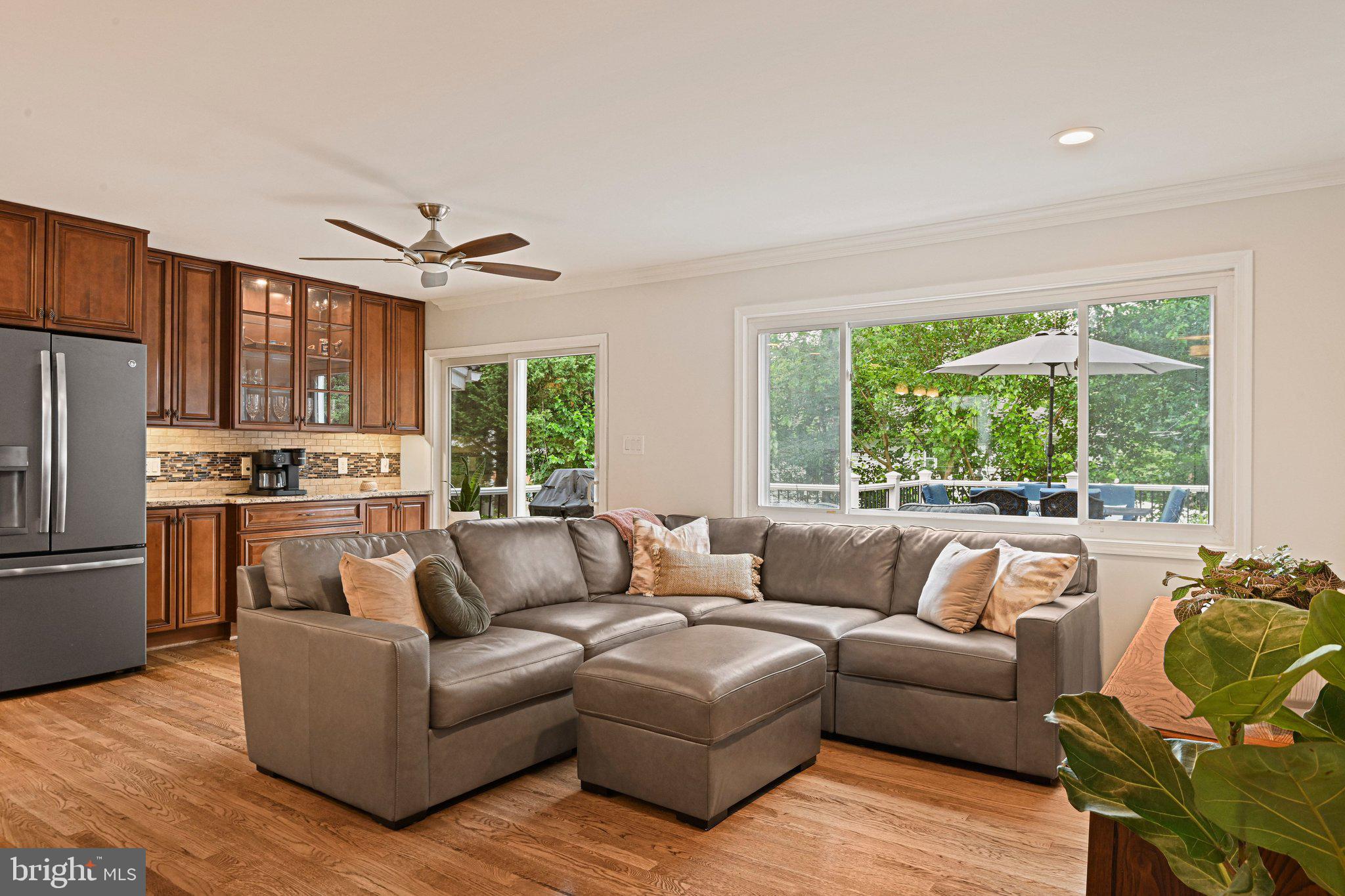 DUNN LORING WOODS - Residential