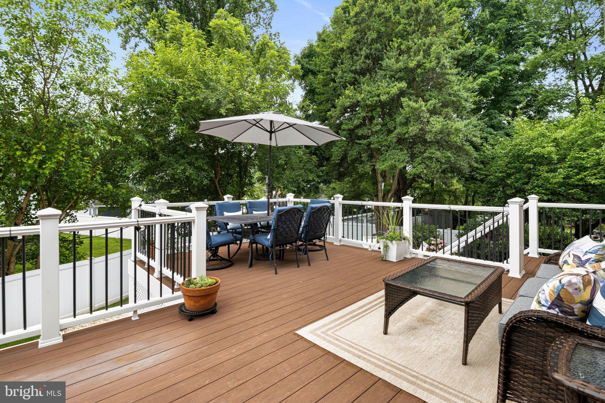 DUNN LORING WOODS - Residential
