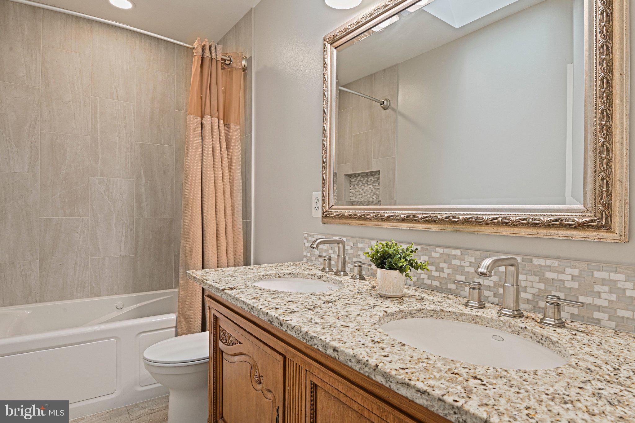 DUNN LORING WOODS - Residential