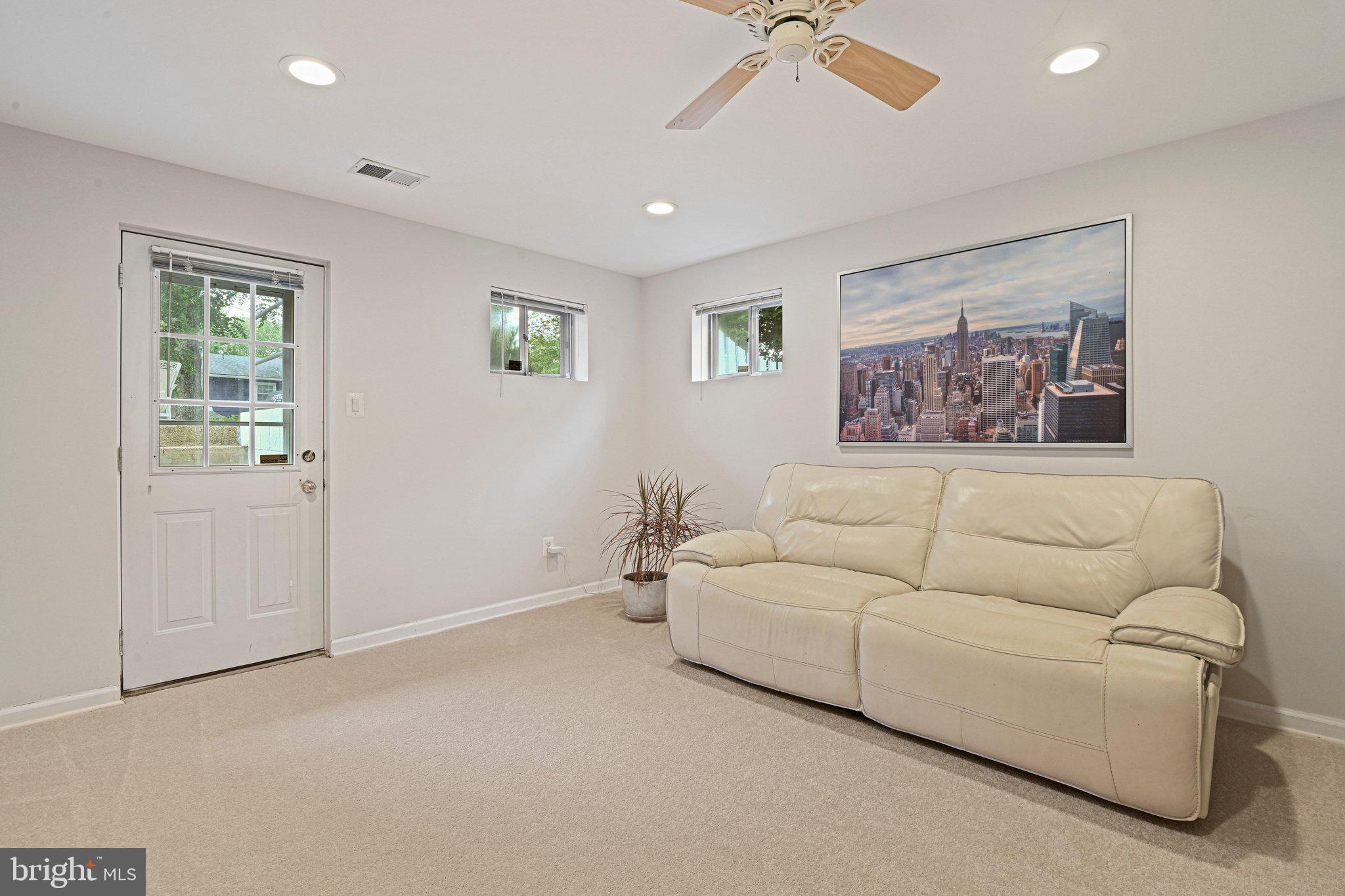DUNN LORING WOODS - Residential