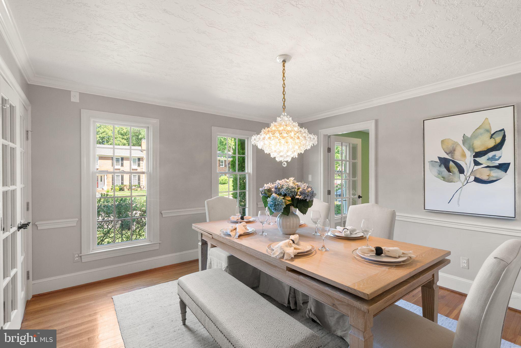 HOLLIN GLEN - Residential