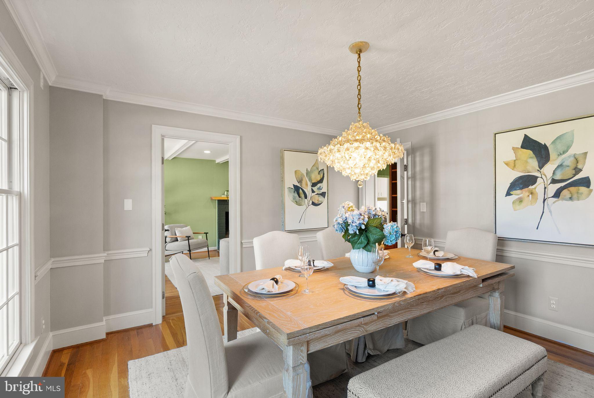 HOLLIN GLEN - Residential