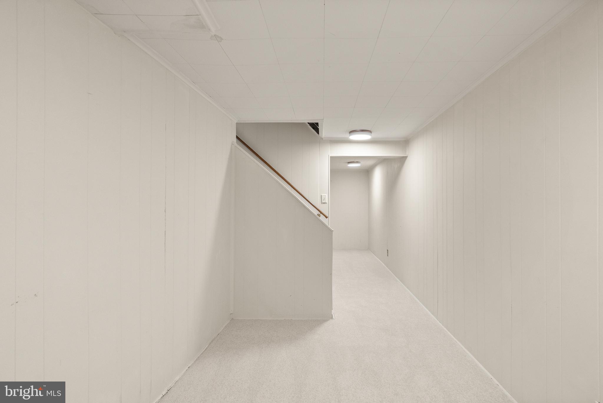 HOLLIN GLEN - Residential
