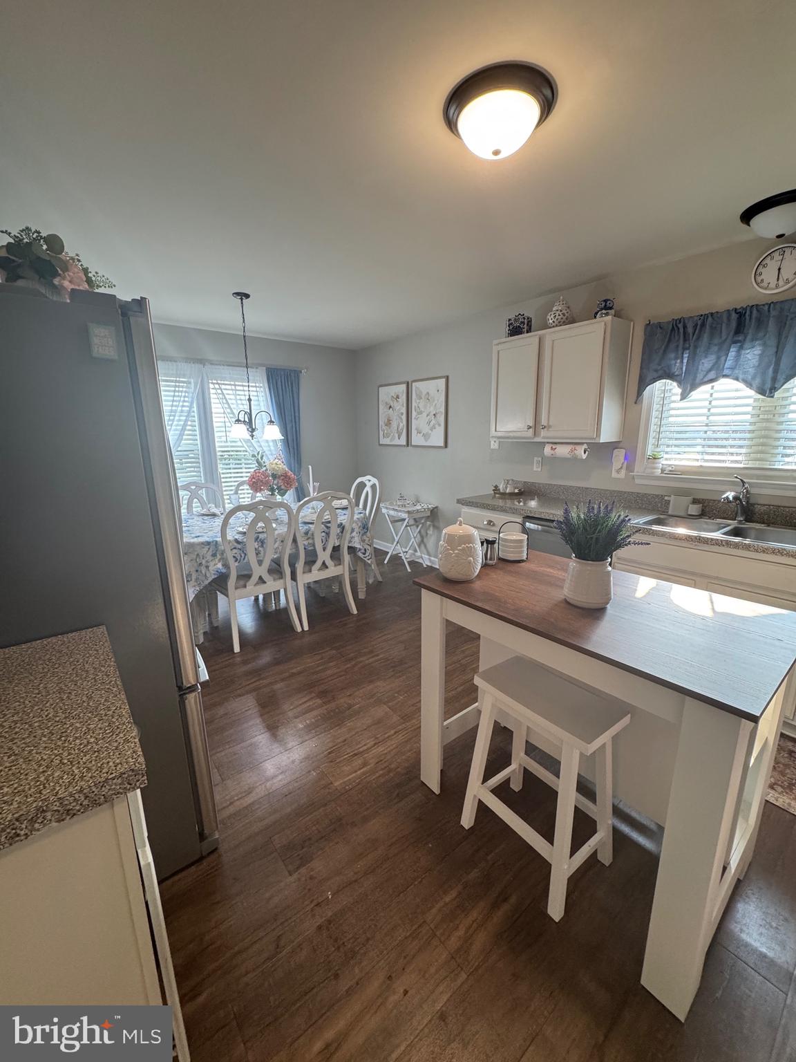 SHADOW CREEK - Residential