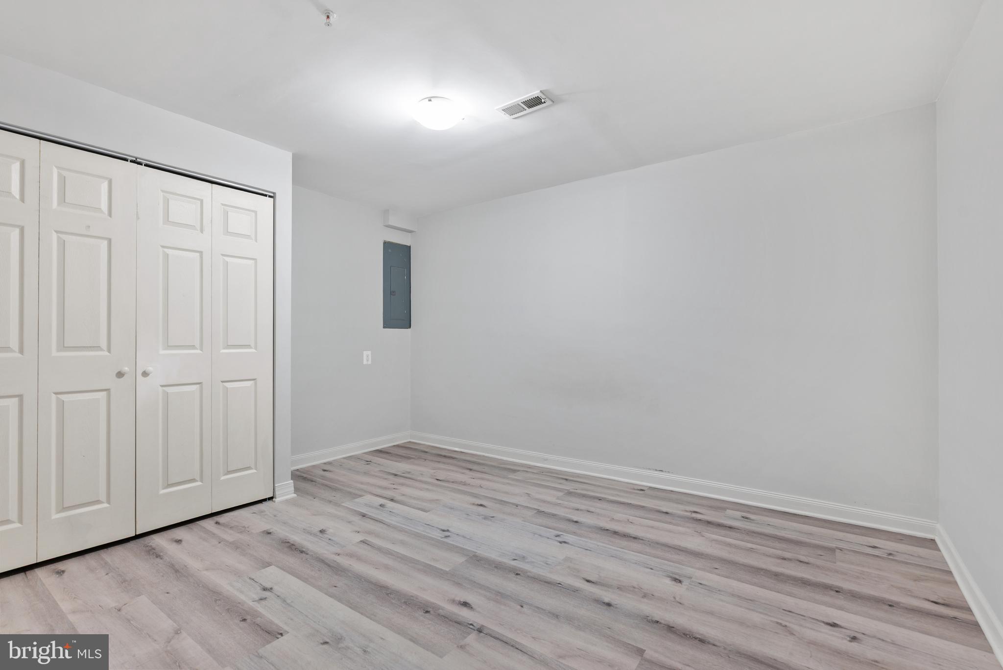 CHAPEL GROVE - Residential
