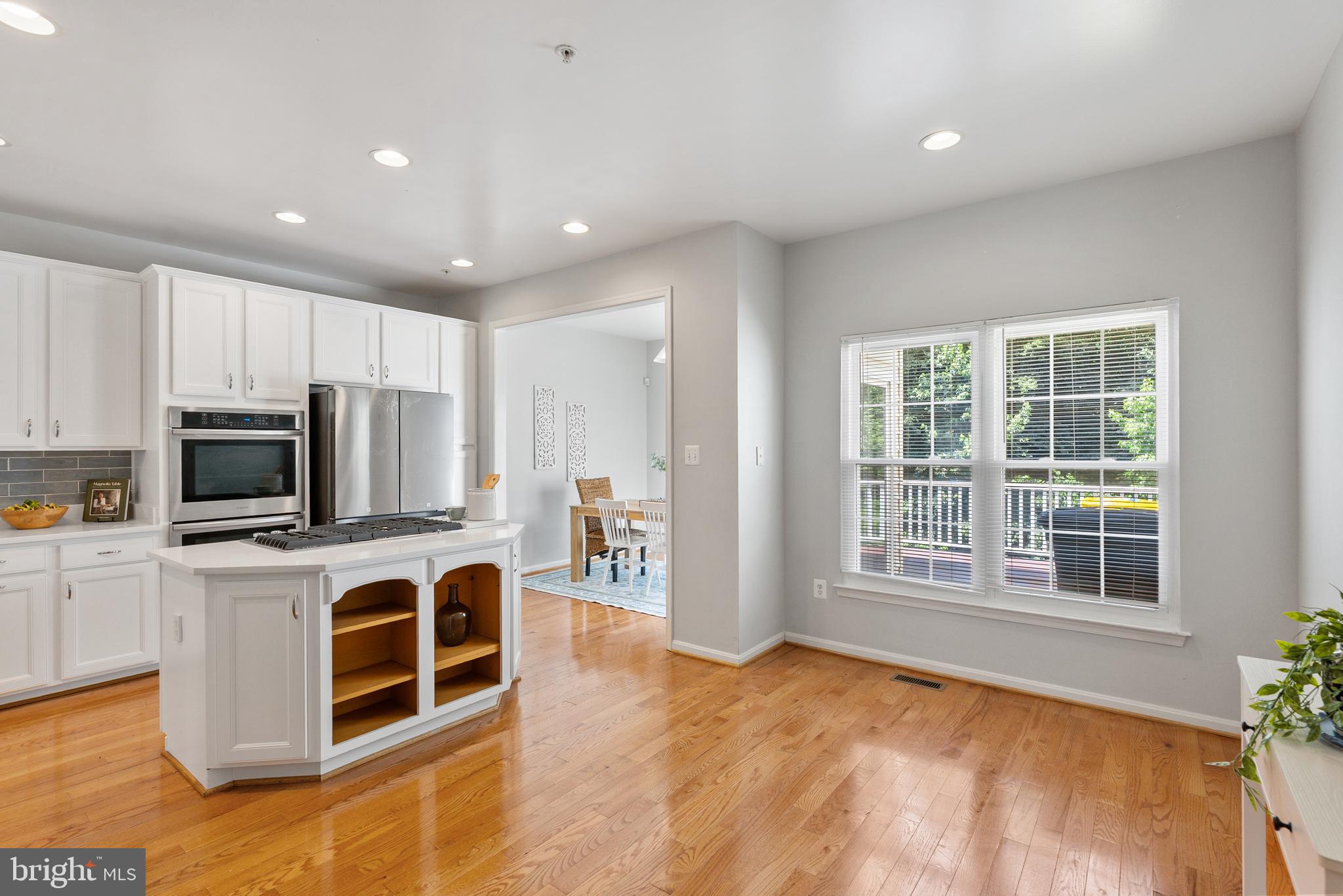 CHAPEL GROVE - Residential
