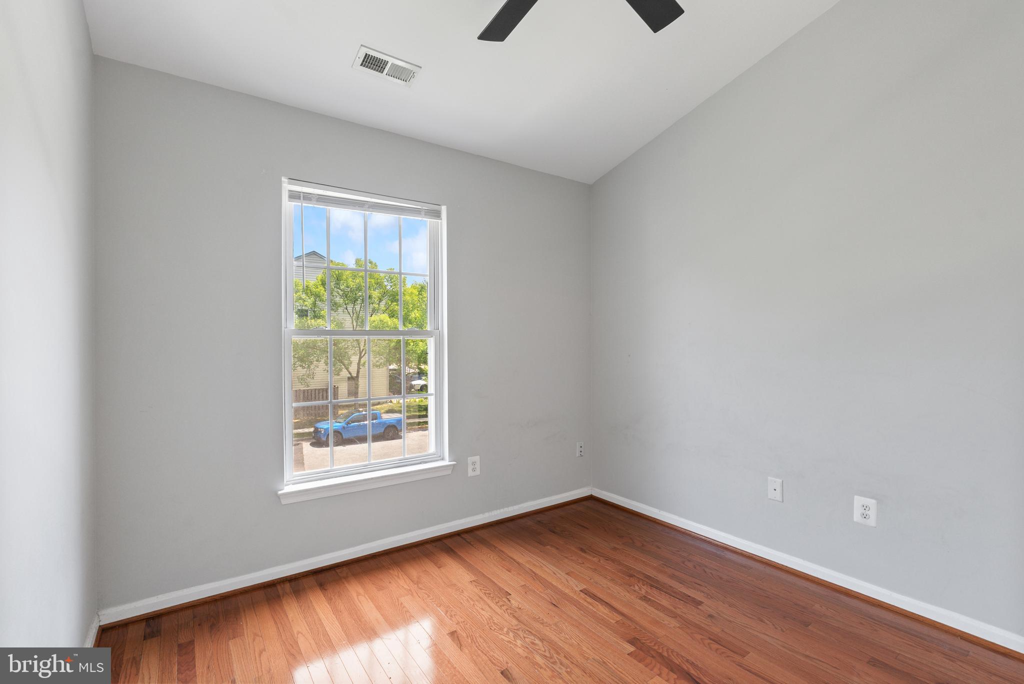 CHAPEL GROVE - Residential
