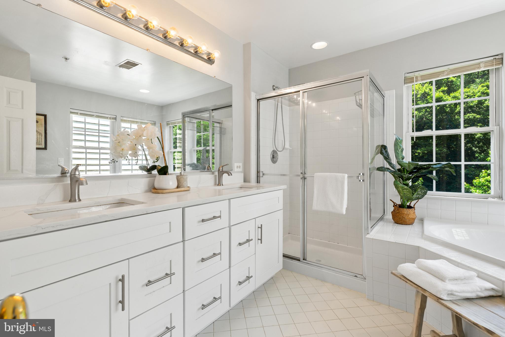 CHAPEL GROVE - Residential