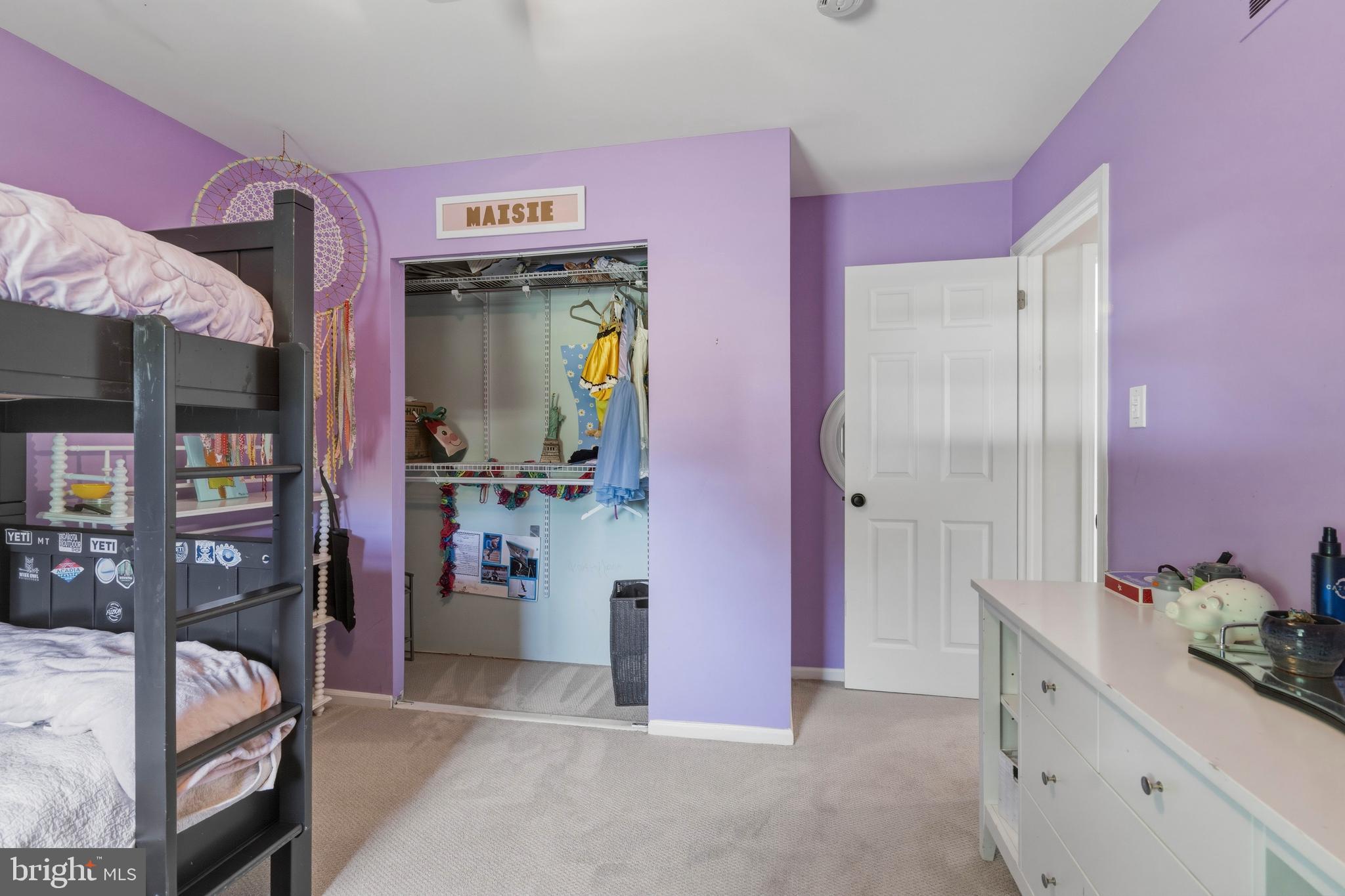 STURBRIDGE - Residential