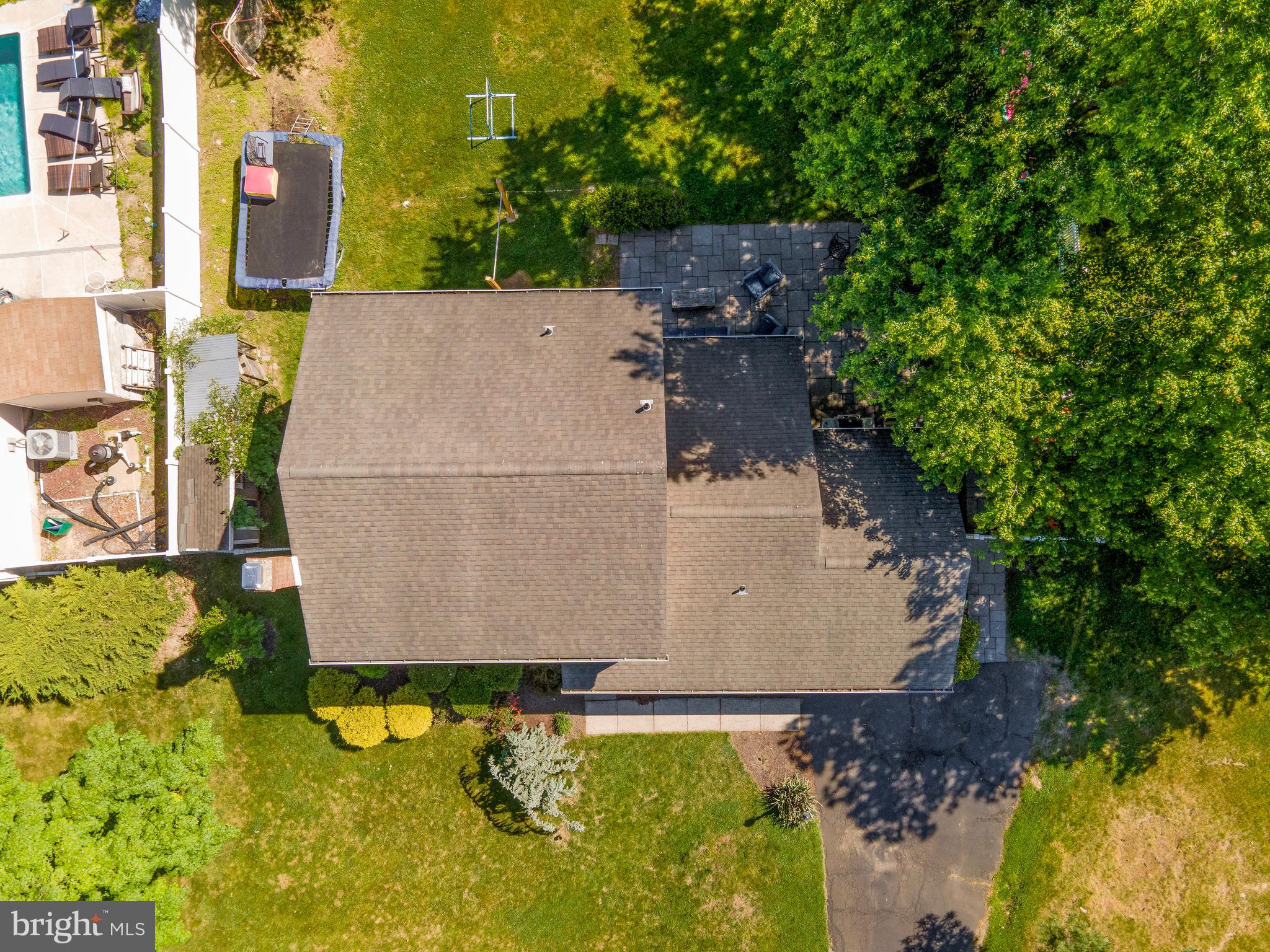 STURBRIDGE - Residential