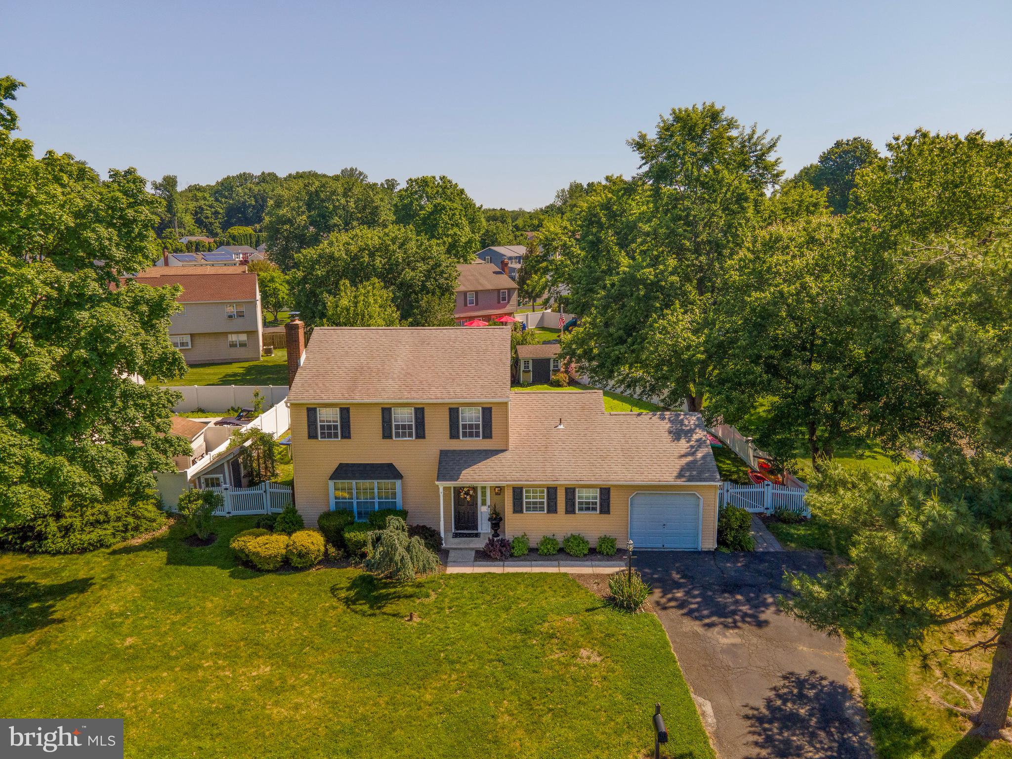 STURBRIDGE - Residential