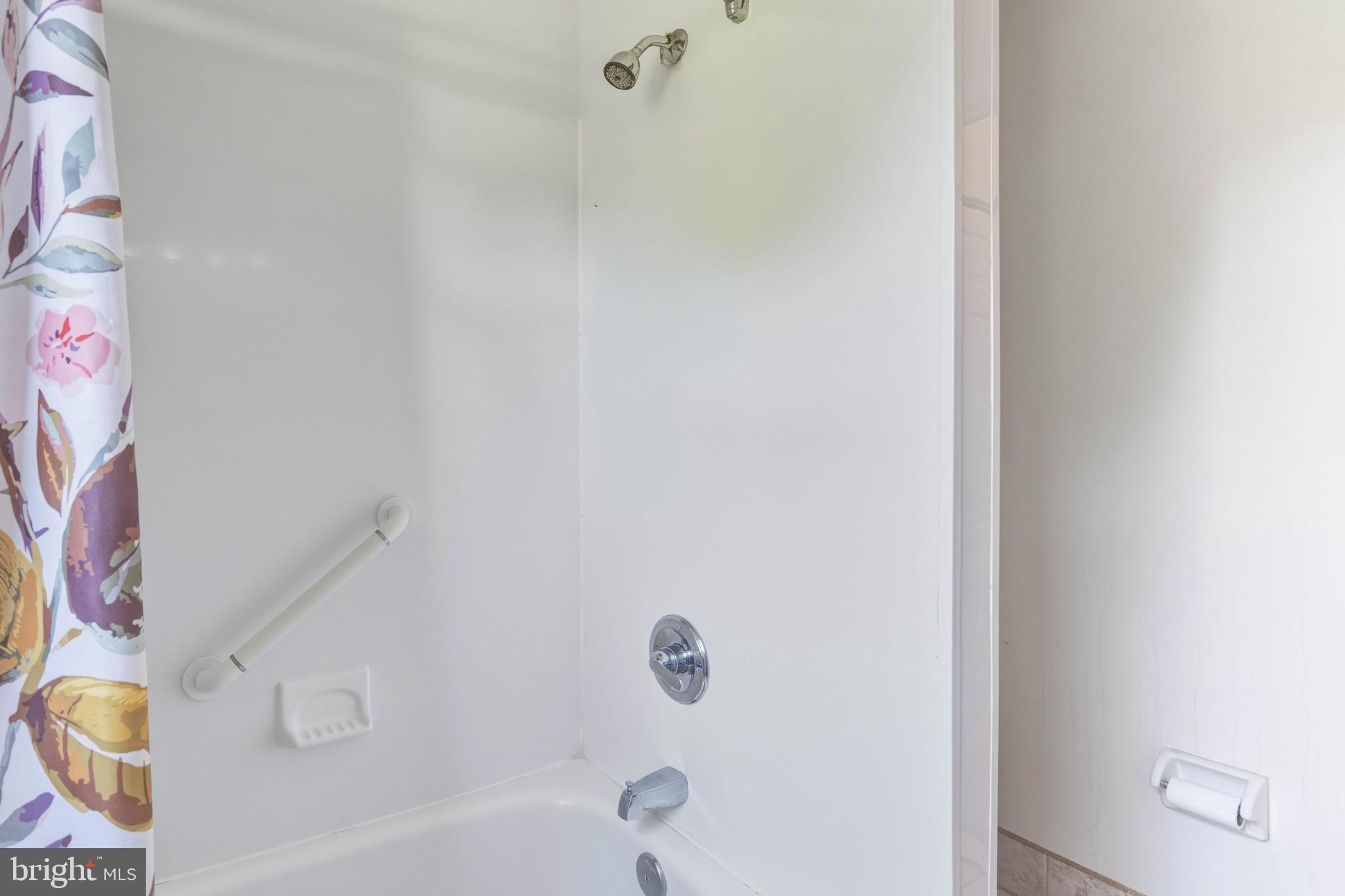 STURBRIDGE - Residential