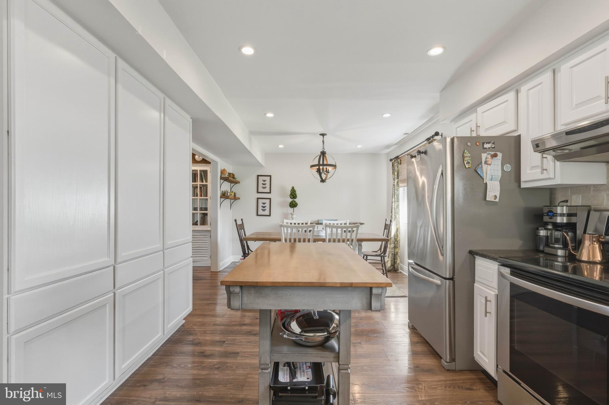 STURBRIDGE - Residential