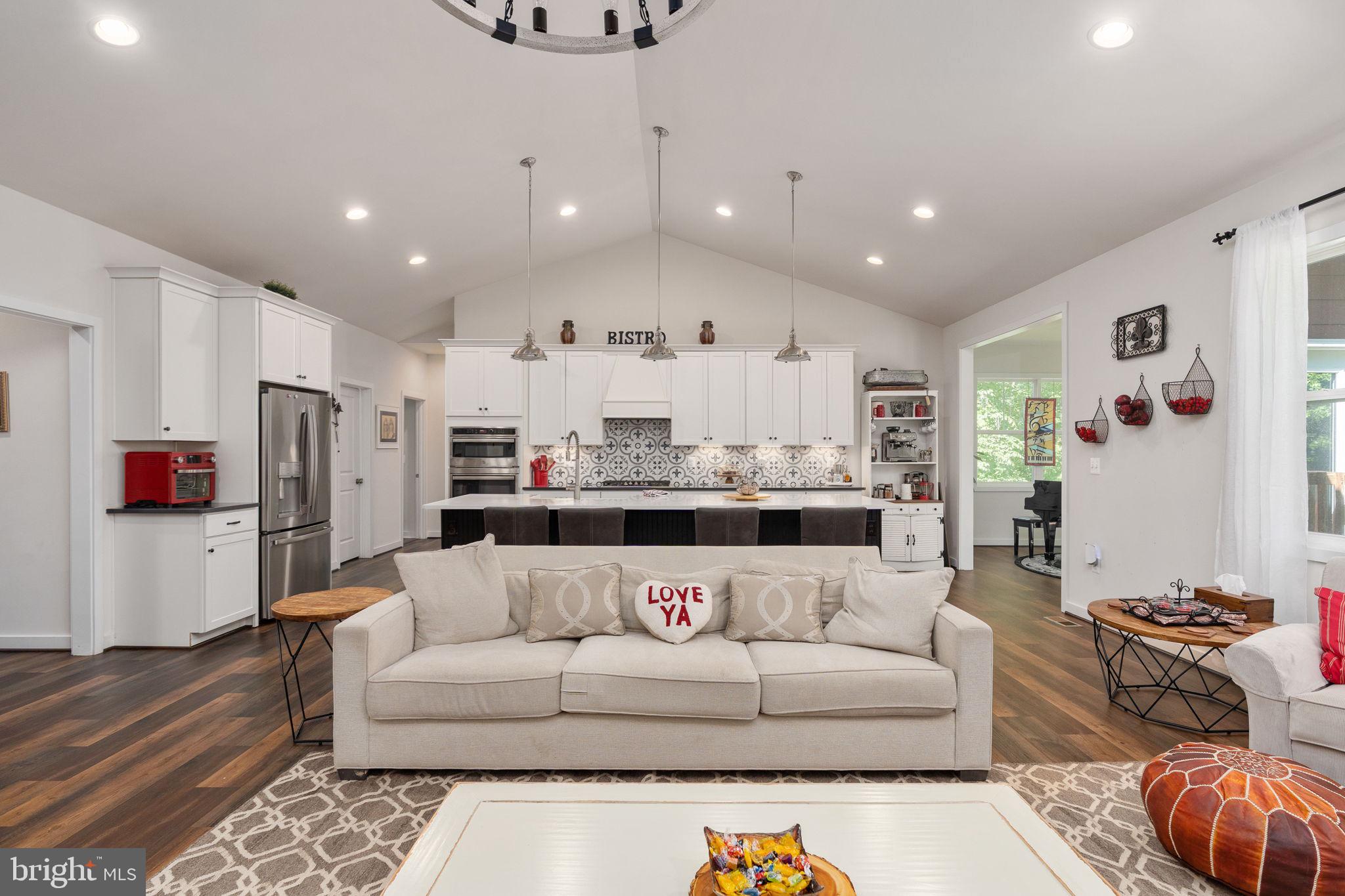 BEARINGTON ESTATES - Residential