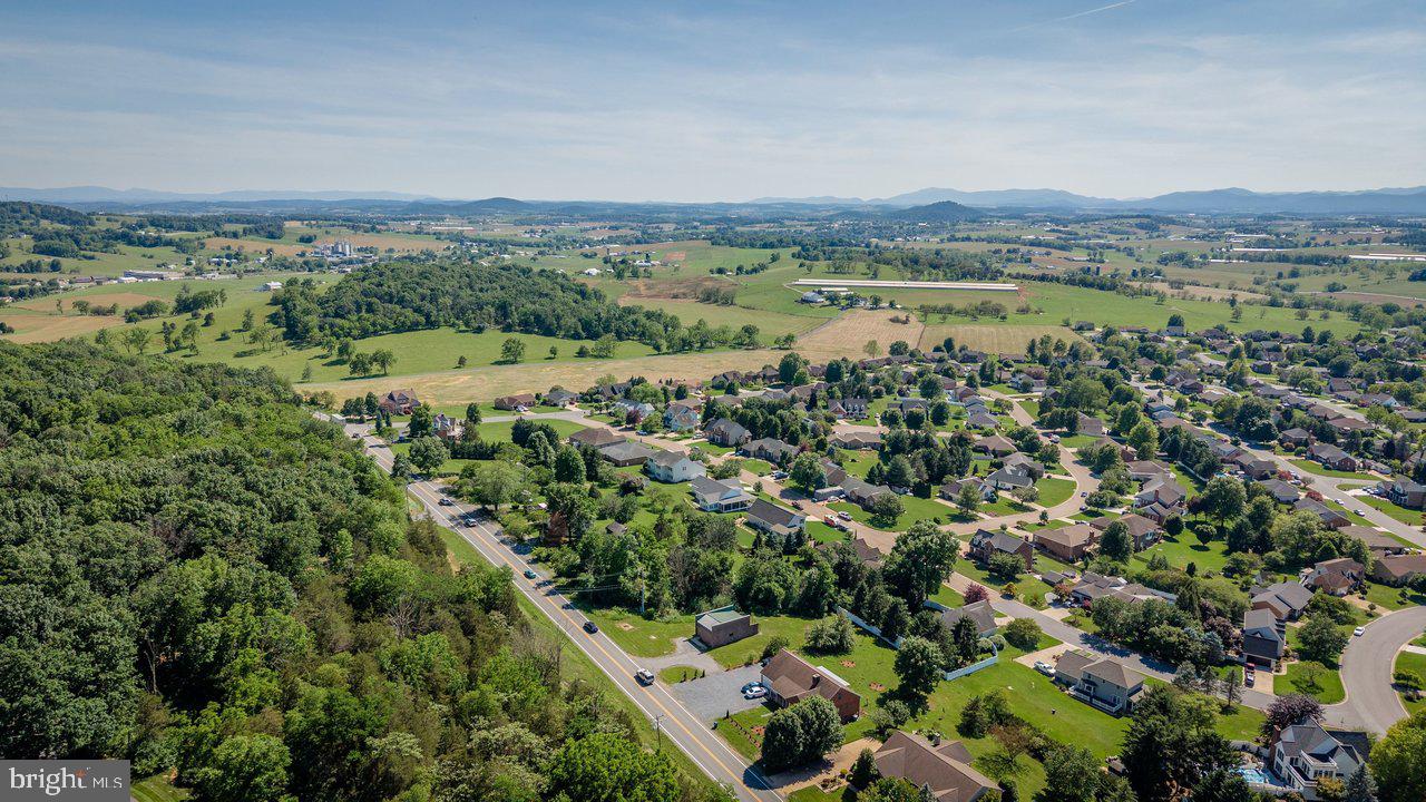 BELMONT ESTATES - Residential