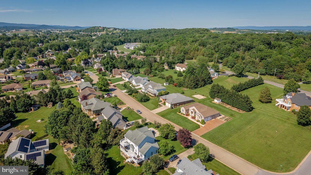 BELMONT ESTATES - Residential