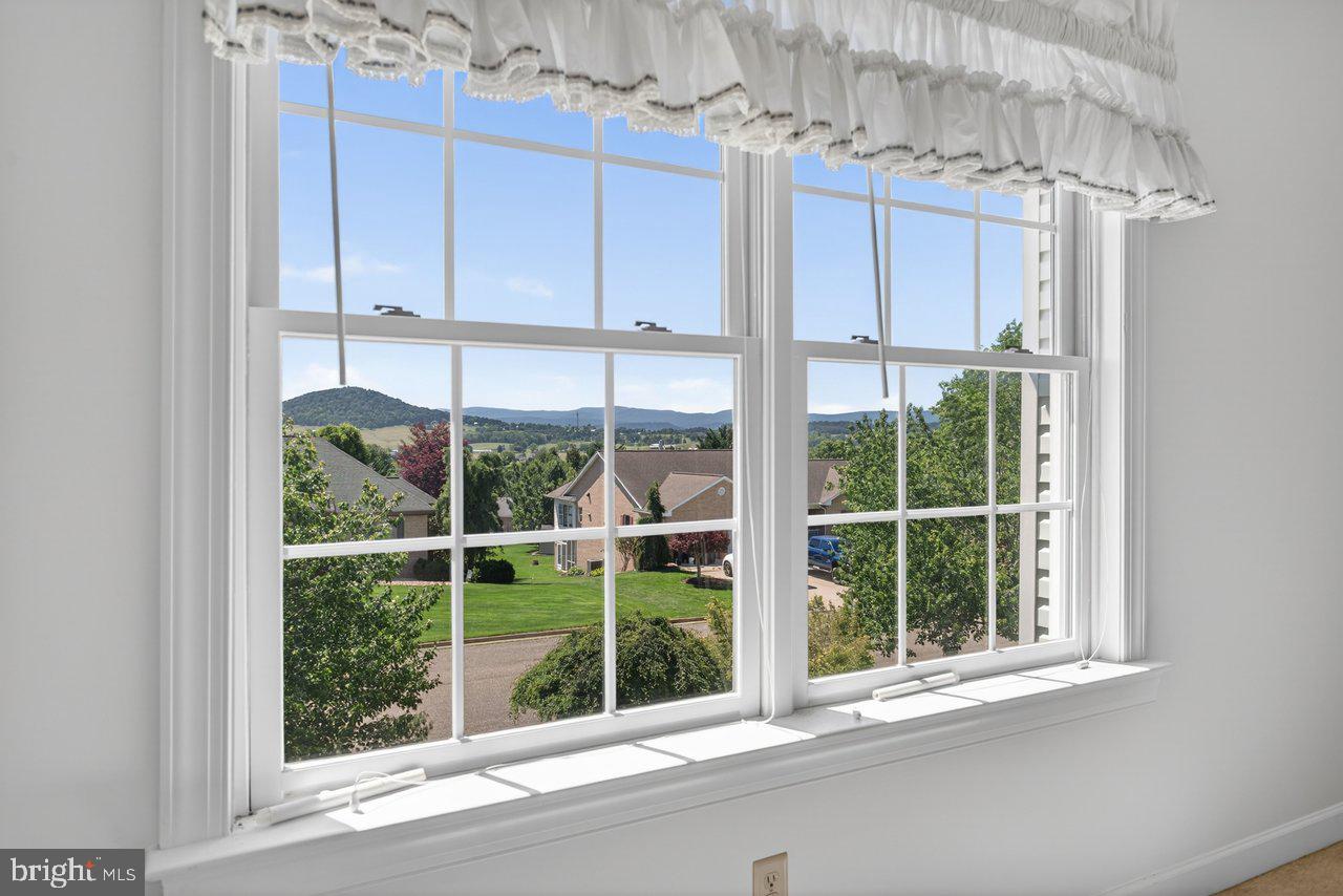 BELMONT ESTATES - Residential