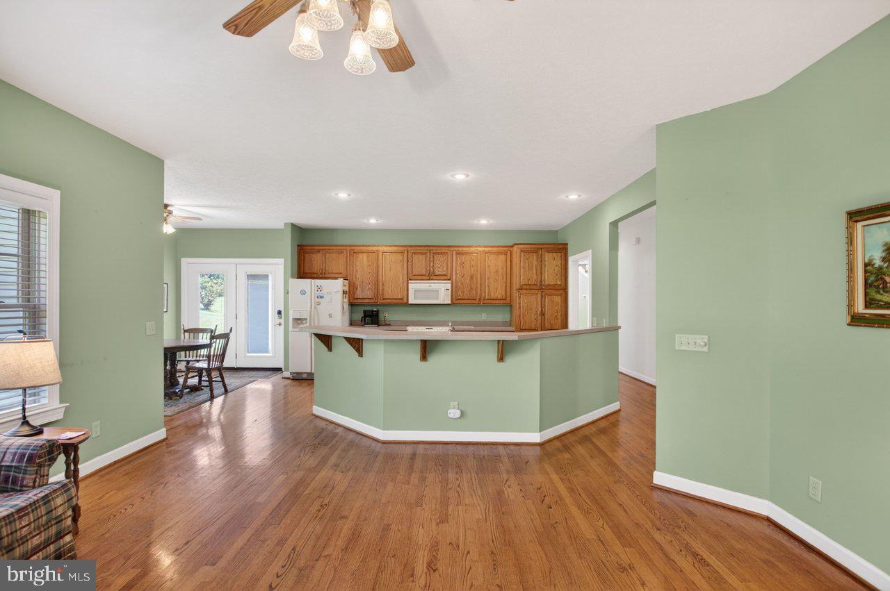 BELMONT ESTATES - Residential