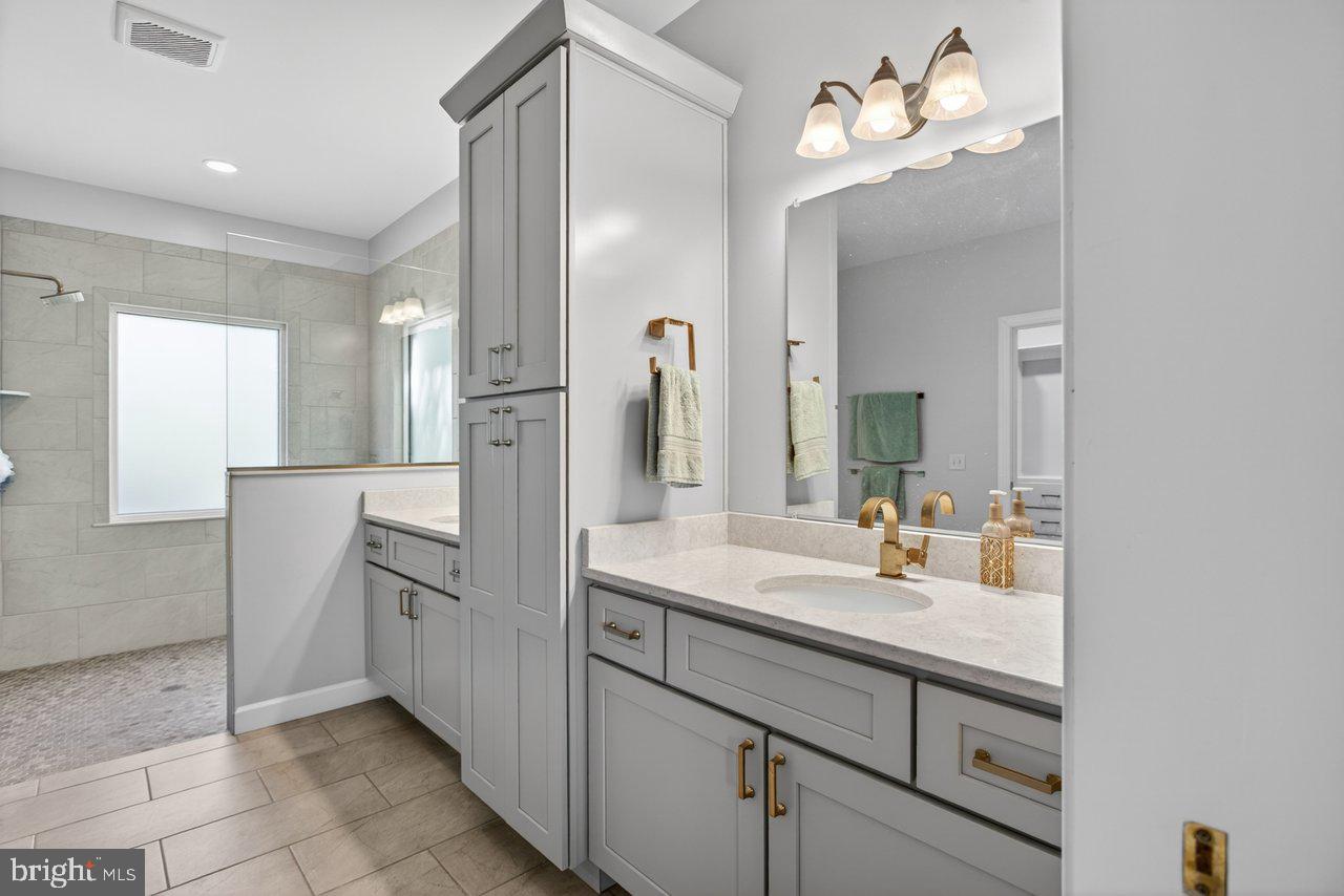 BELMONT ESTATES - Residential