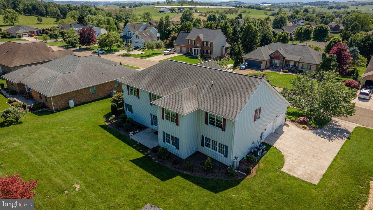 BELMONT ESTATES - Residential