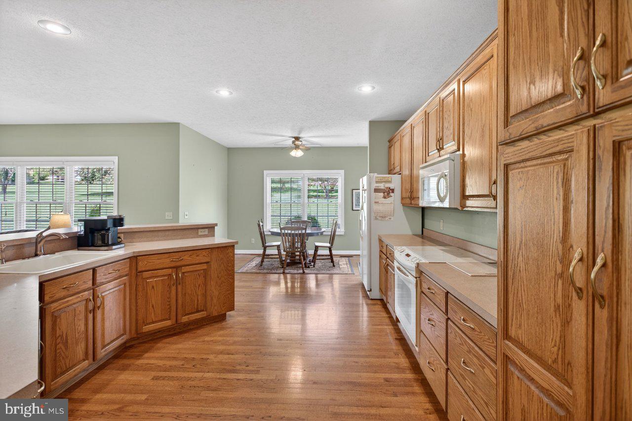 BELMONT ESTATES - Residential