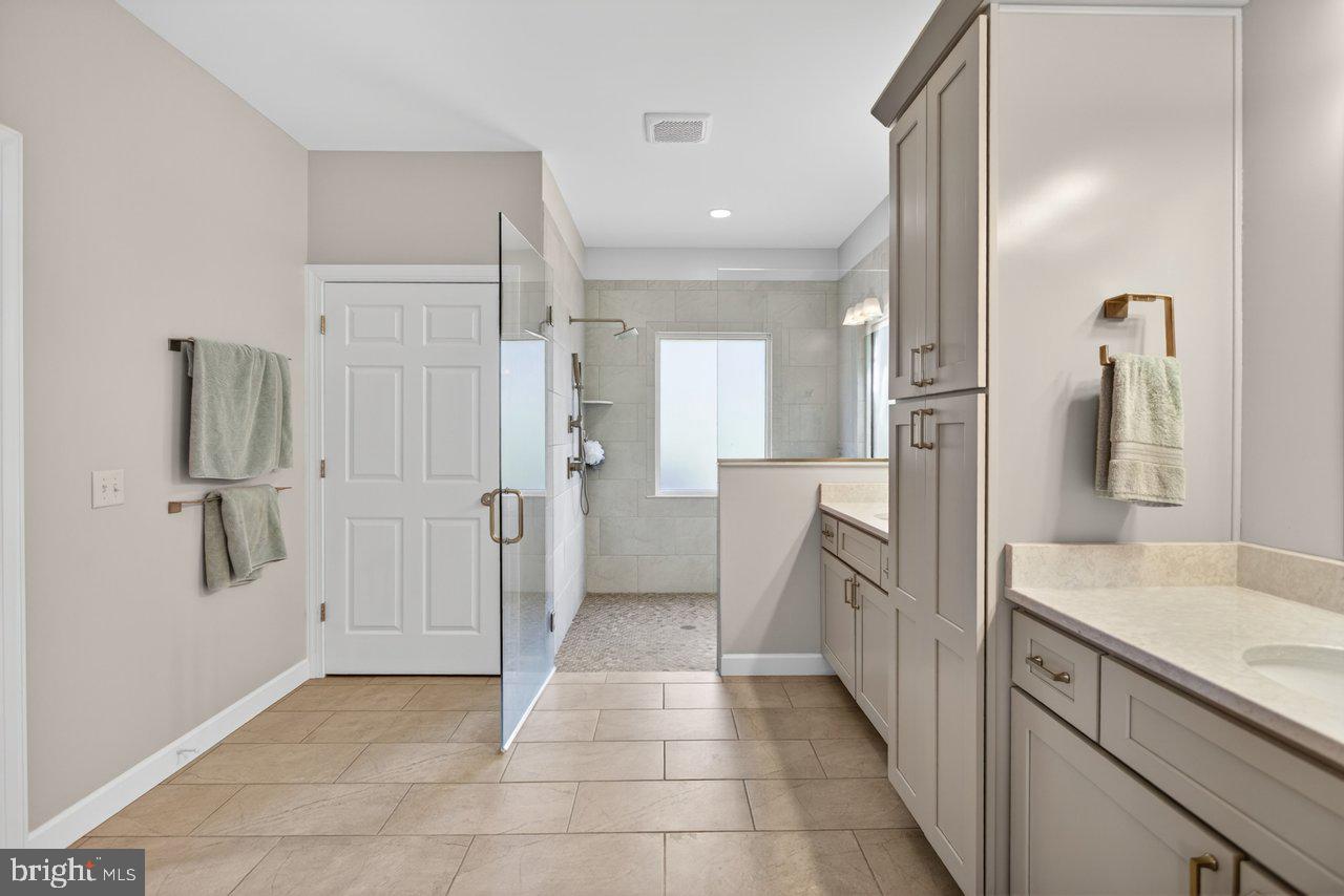 BELMONT ESTATES - Residential