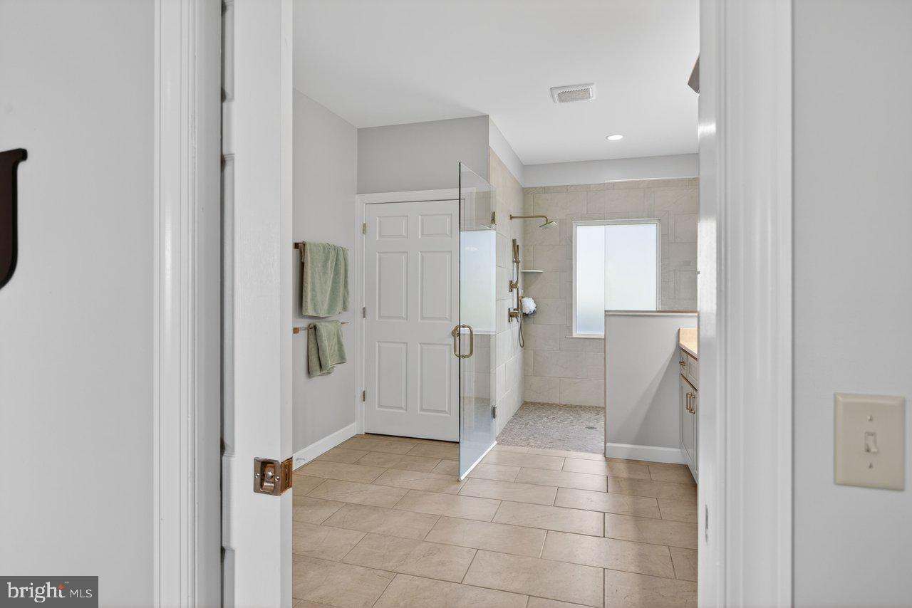 BELMONT ESTATES - Residential